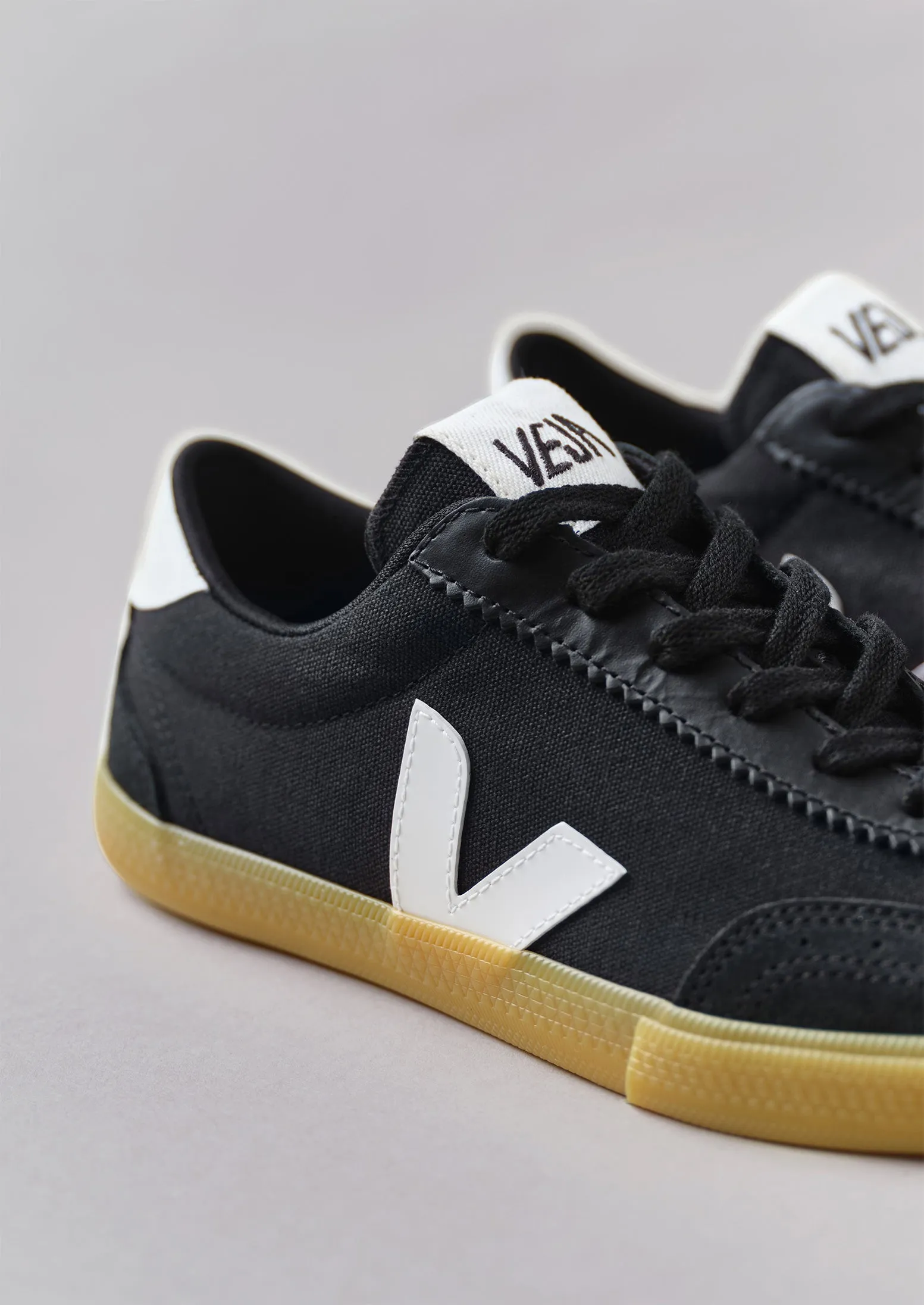 Veja Volley Canvas Trainers | Black/White/Natural sold by TOAST product image thumbnail 2