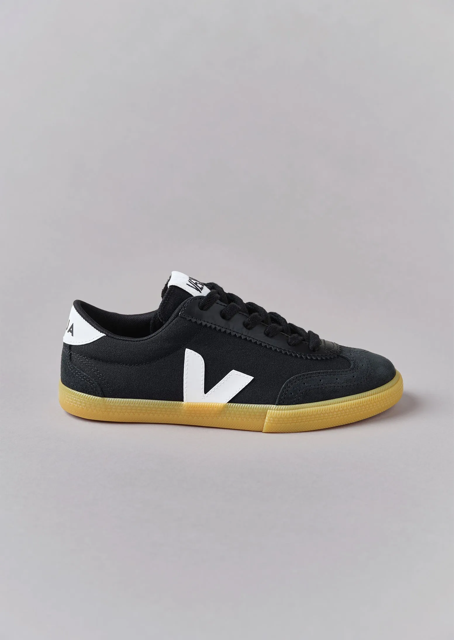 Veja Volley Canvas Trainers | Black/White/Natural sold by TOAST product image thumbnail 3