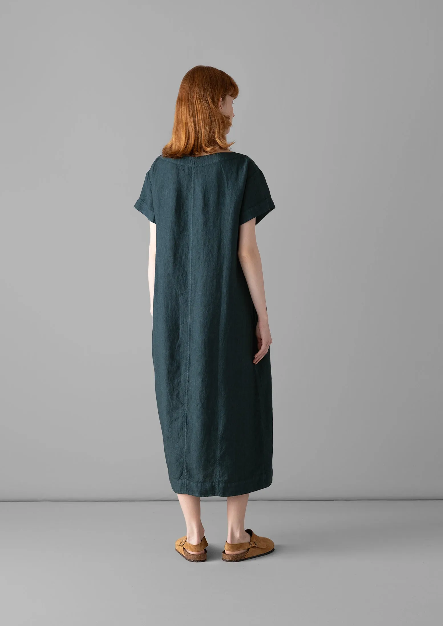 Rounded Garment Dyed Linen Dress | Puck sold by TOAST product image thumbnail 4