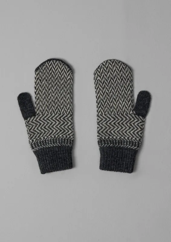 Zig Zag Jacquard Mittens | Graphite sold by TOAST