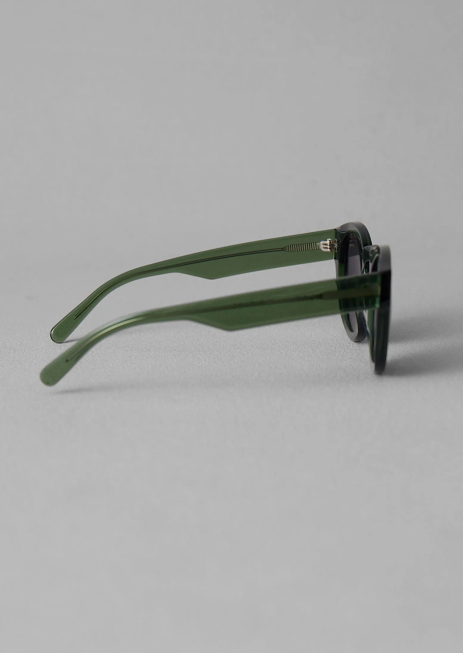 Finlay and Co Charlotte Sunglasses | Bottle Green sold by TOAST product image thumbnail 4