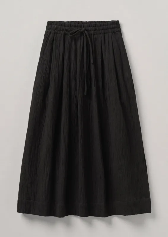 Crinkle Cotton Skirt | Black sold by TOAST