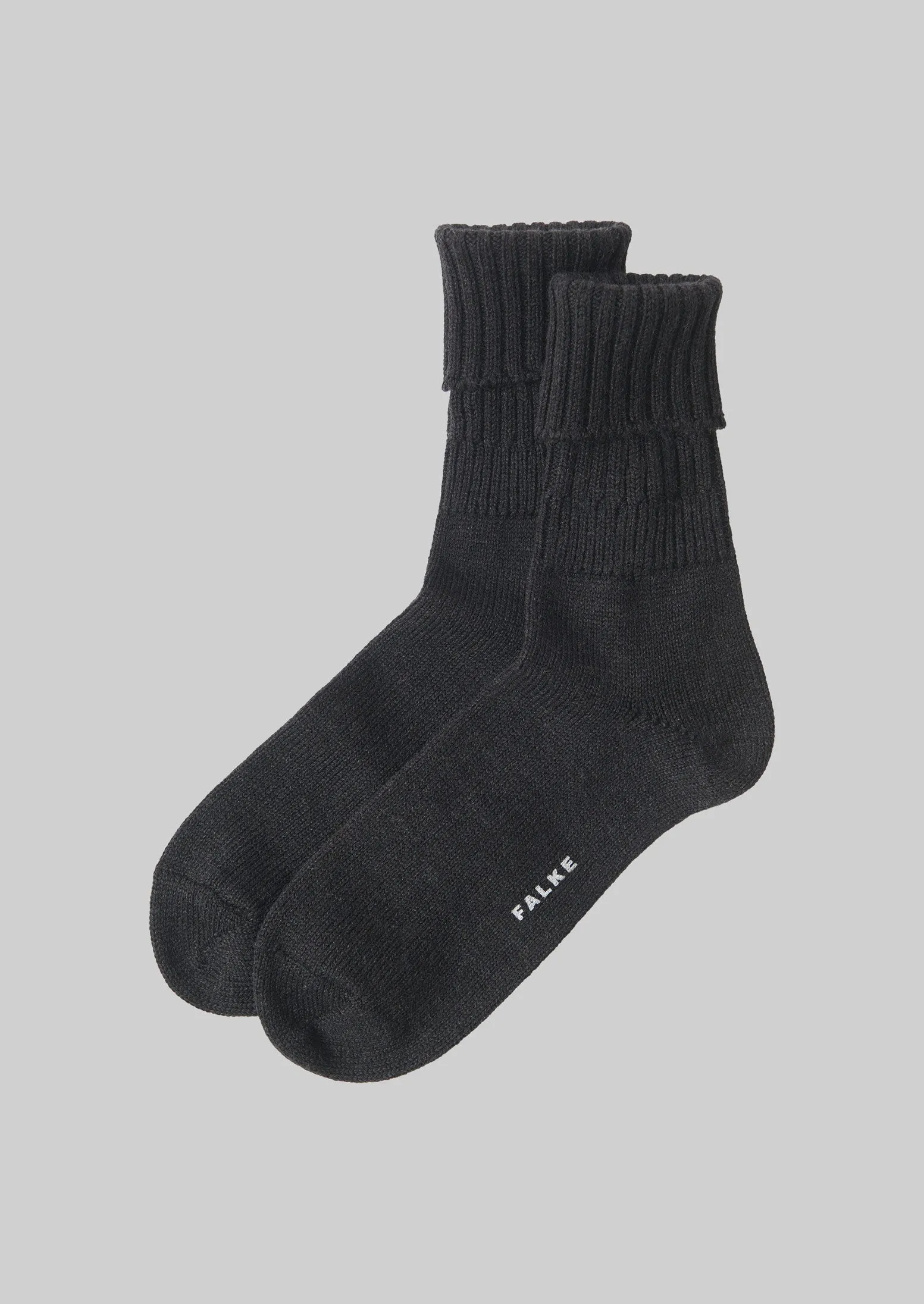 Falke Striggings Chunky Socks | Anthracite sold by TOAST
