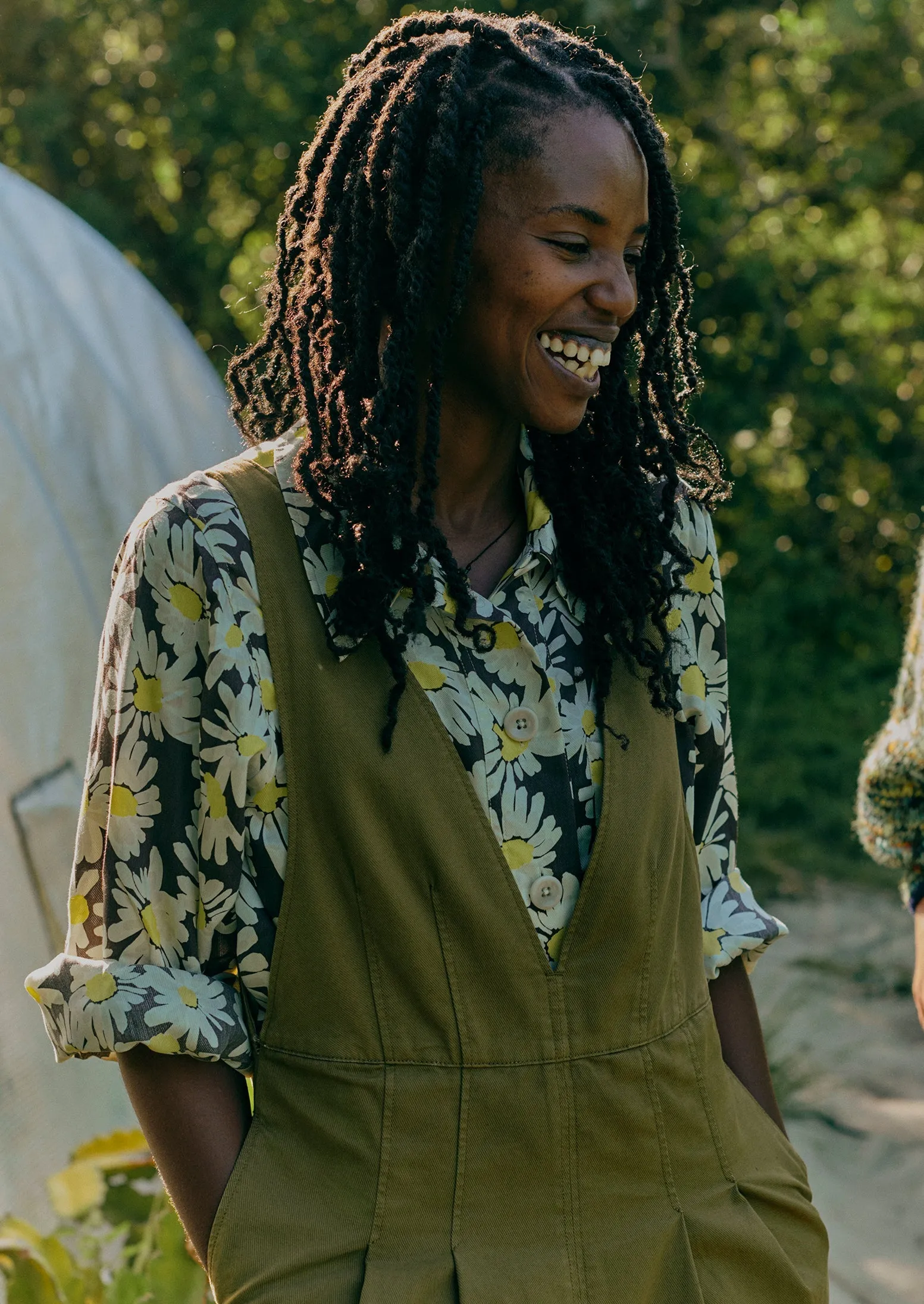 Patch Pocket Painted Daisy Shirt | Billi Flower Yellow sold by TOAST product image thumbnail 2
