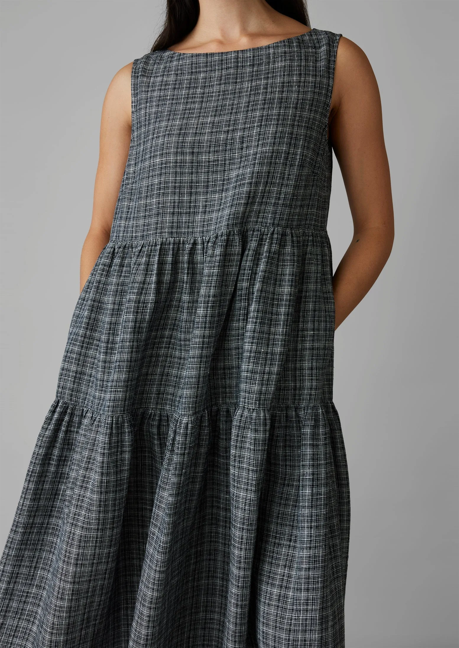 Tiered Asawa Check Linen Dress | Charcoal sold by TOAST product image thumbnail 5