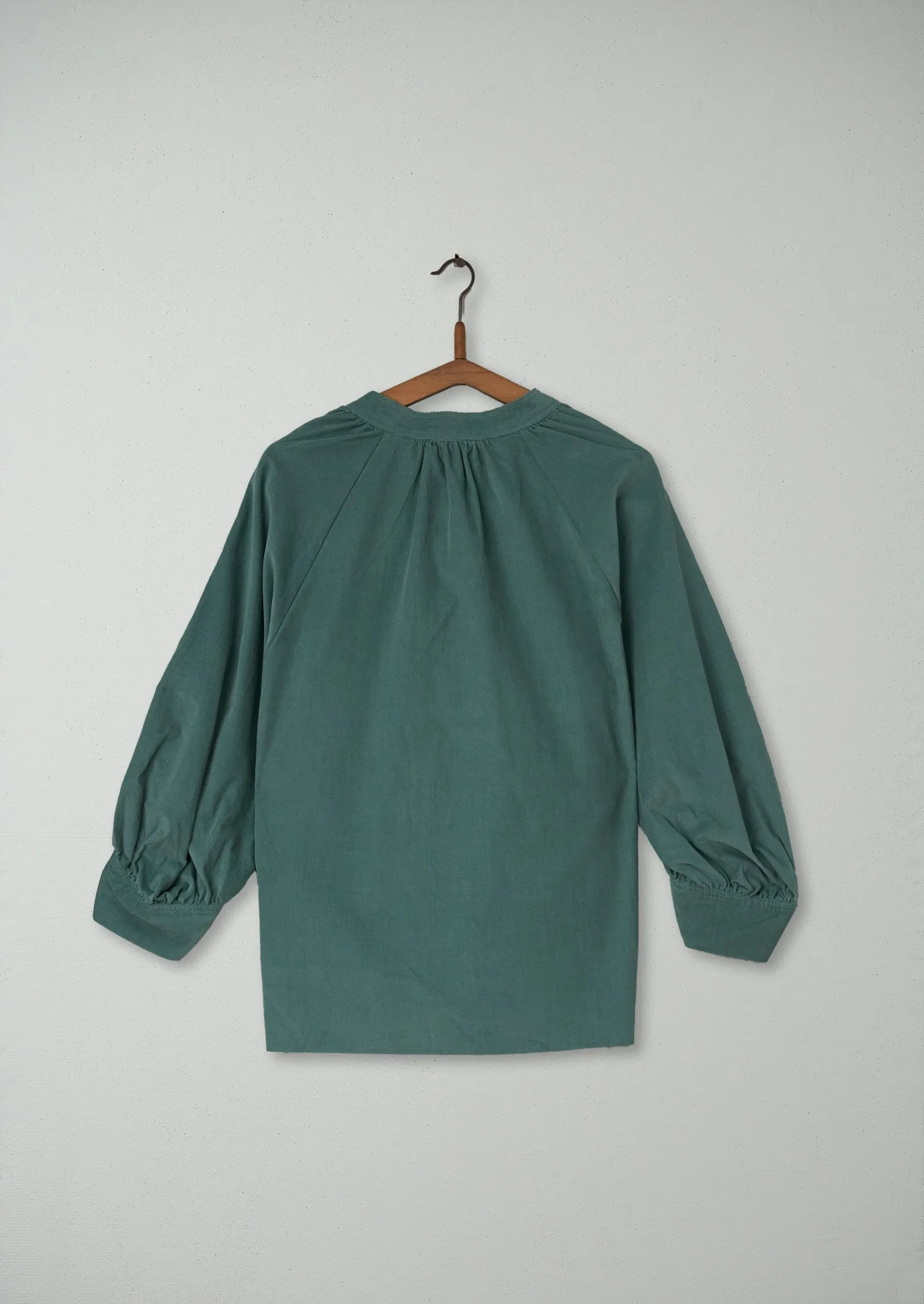 Renewed Organic Needlecord Raglan Shirt Size M (49) | Thorn Green sold by TOAST product image thumbnail 2