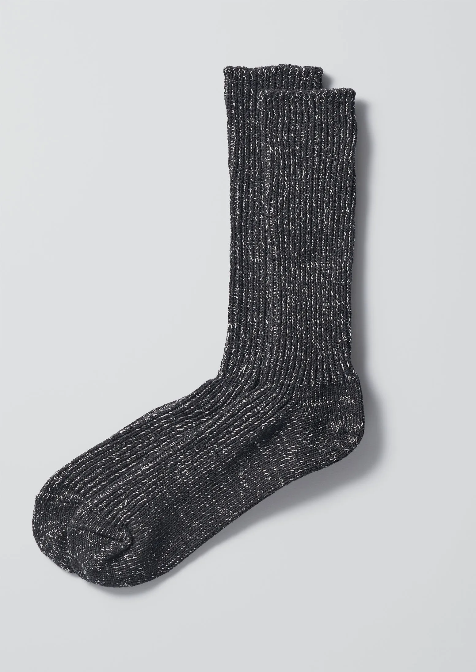 Nishiguchi Kutsushita Hemp Cotton Socks | Black sold by TOAST
