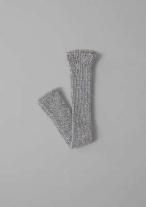 Nishiguchi Kutsushita Alpaca Arm Warmers | Light Grey sold by TOAST