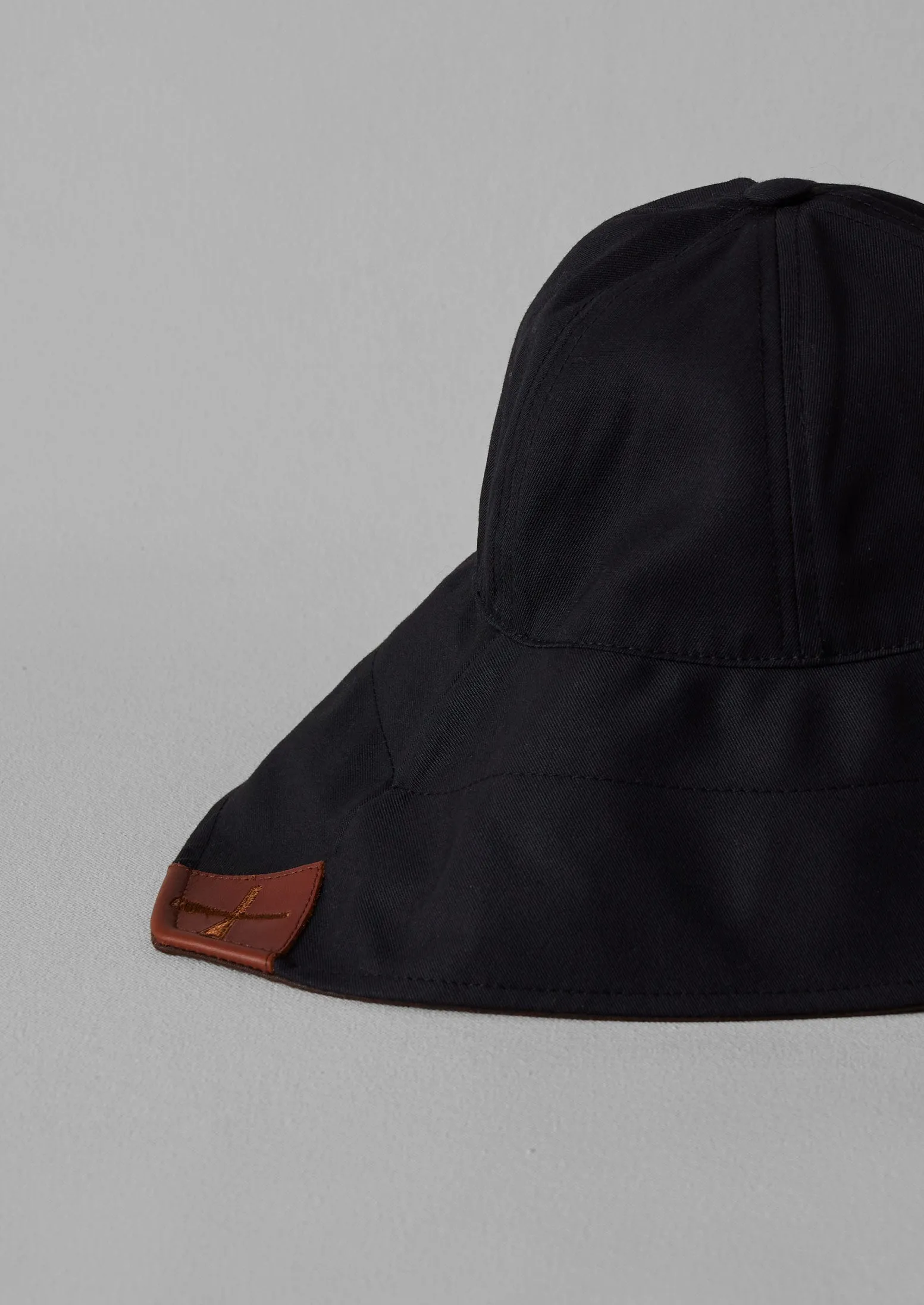 Beton Cire Rain Hat | Black/Brown sold by TOAST product image thumbnail 5