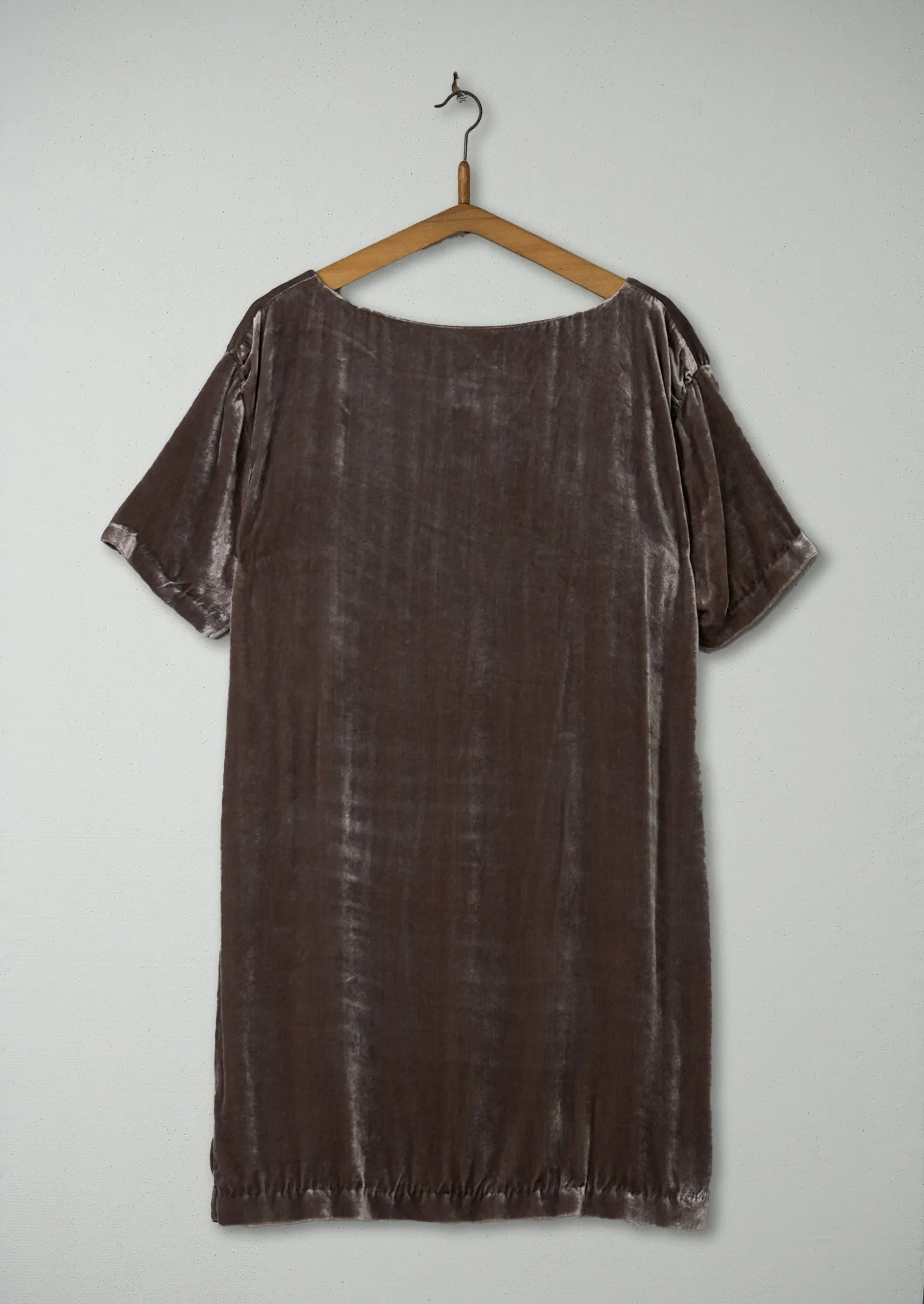 Reworn Silk Velvet Tunic Size 14 (552) | Pewter sold by TOAST product image thumbnail 2