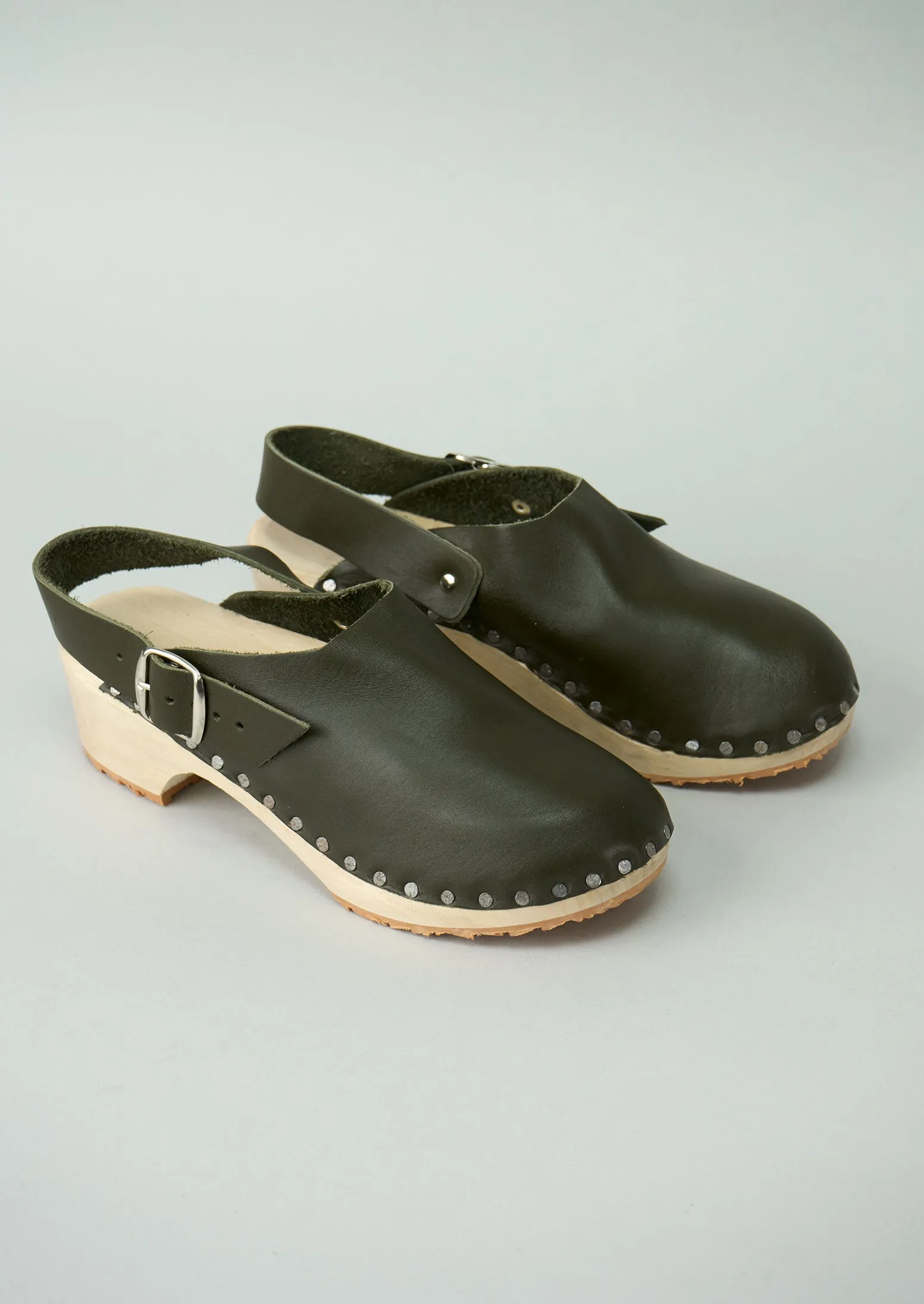 Reworn Walkleys Clogs Size 4 (106) | Olive sold by TOAST