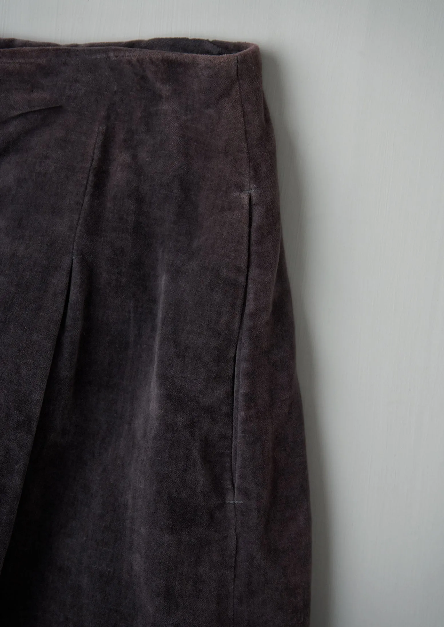 Reworn Linen Velvet Skirt Size 12 (106) | Grey sold by TOAST product image thumbnail 2