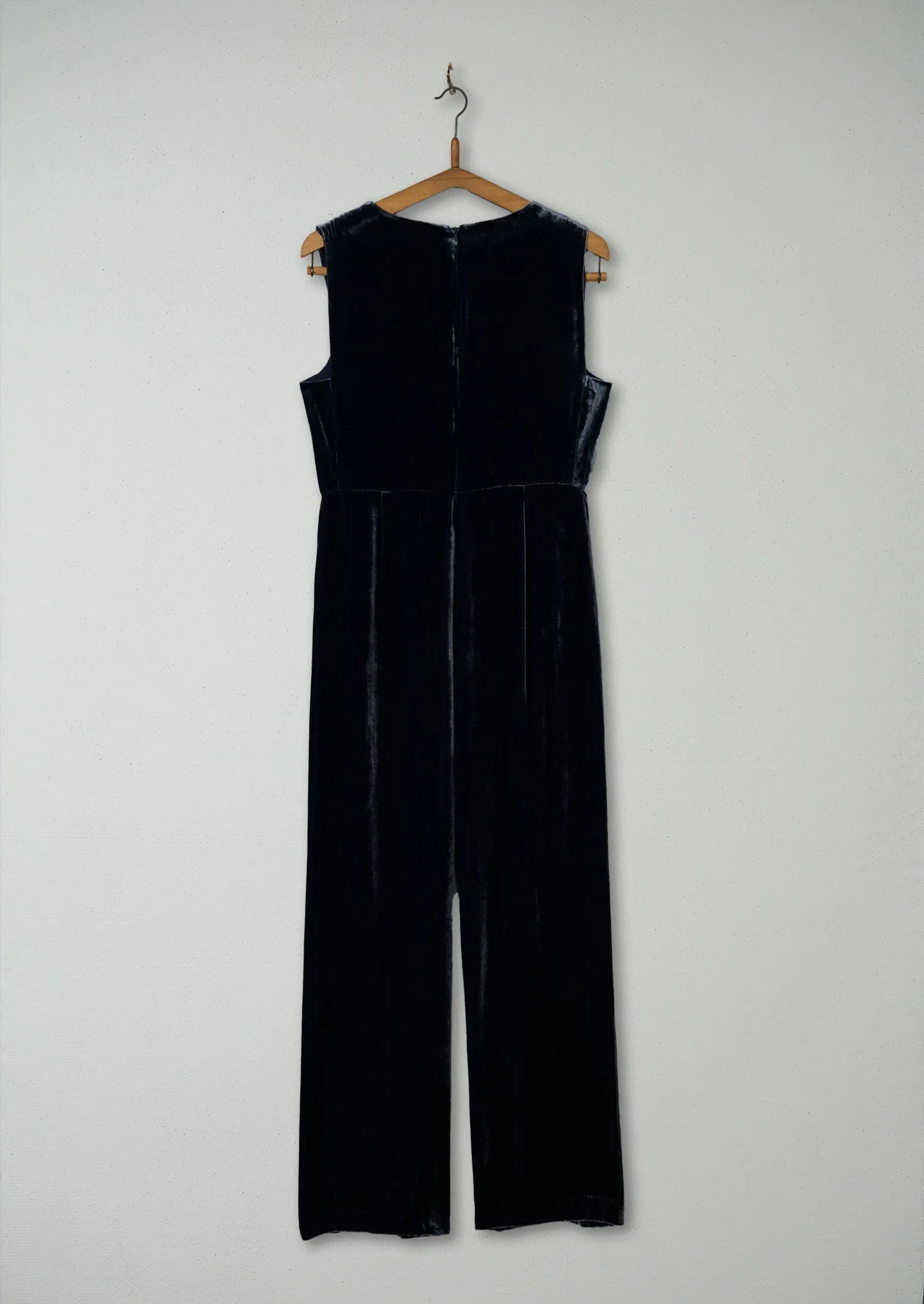 Reworn Silk Velvet Wide Leg Jumpsuit Size 10 (360) | Obsidian sold by TOAST product image thumbnail 2