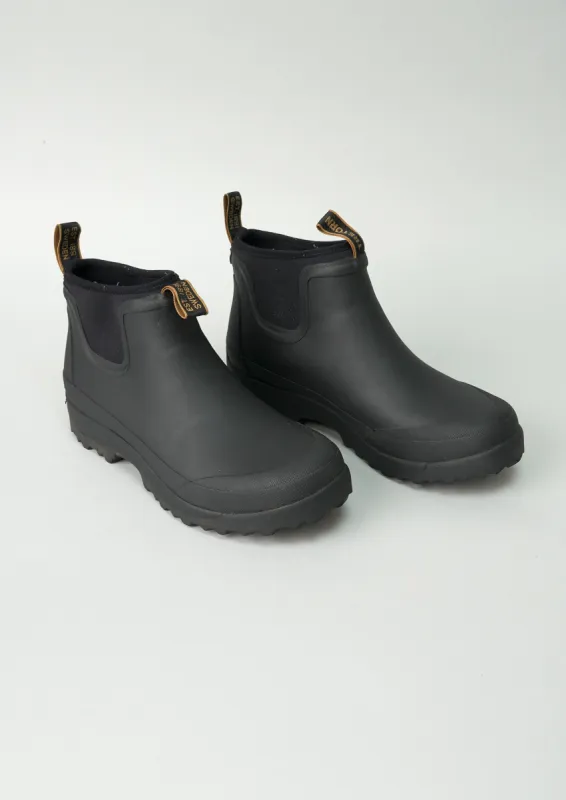 Reworn Tretorn Boots Size 40 (054) | Black sold by TOAST