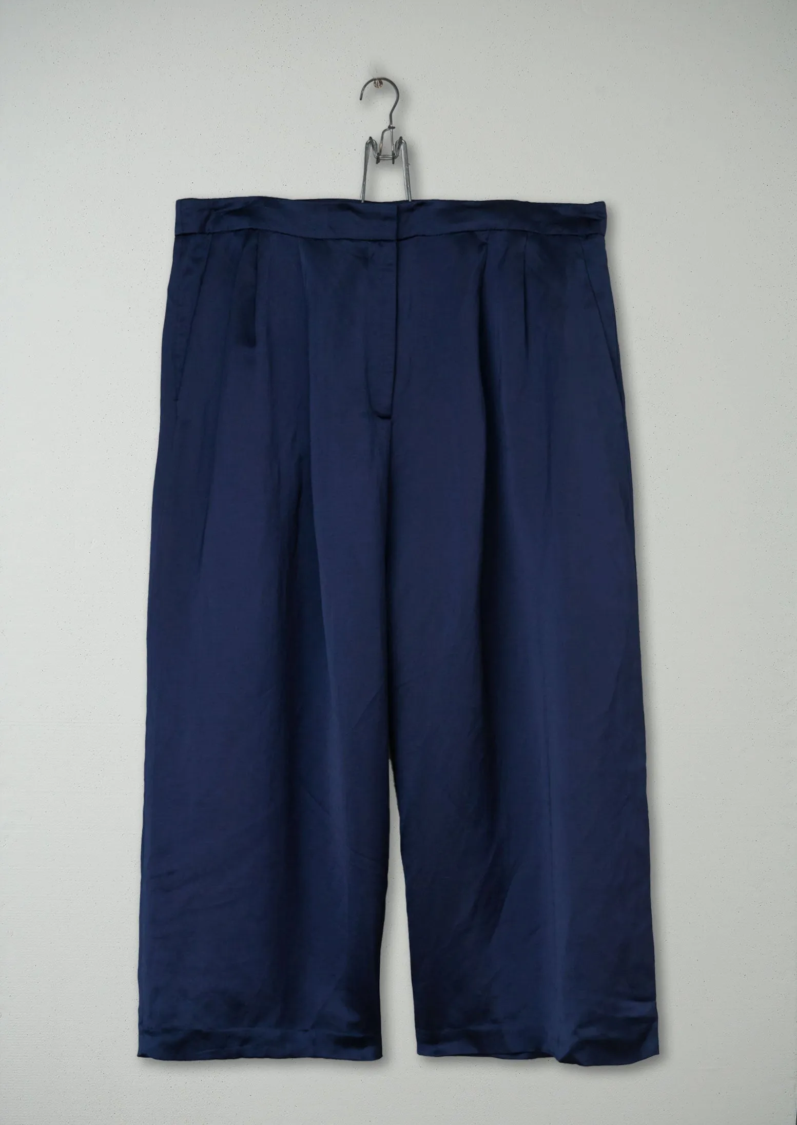 Reworn Satin Pleat Culottes Size 18 (367) | Blue sold by TOAST