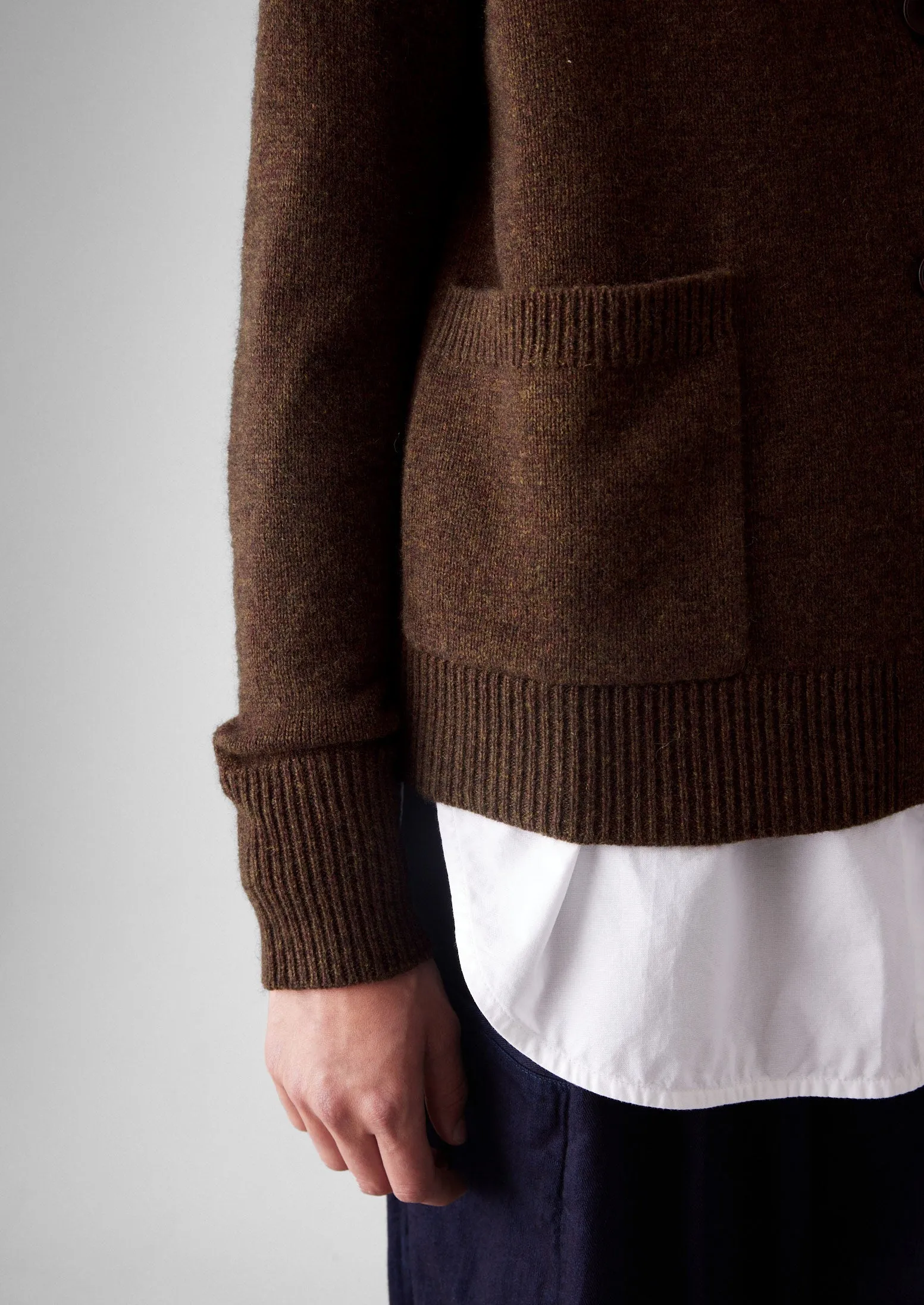 Ffion Wool Cashmere Boxy Cardigan | Pecan sold by TOAST product image thumbnail 3