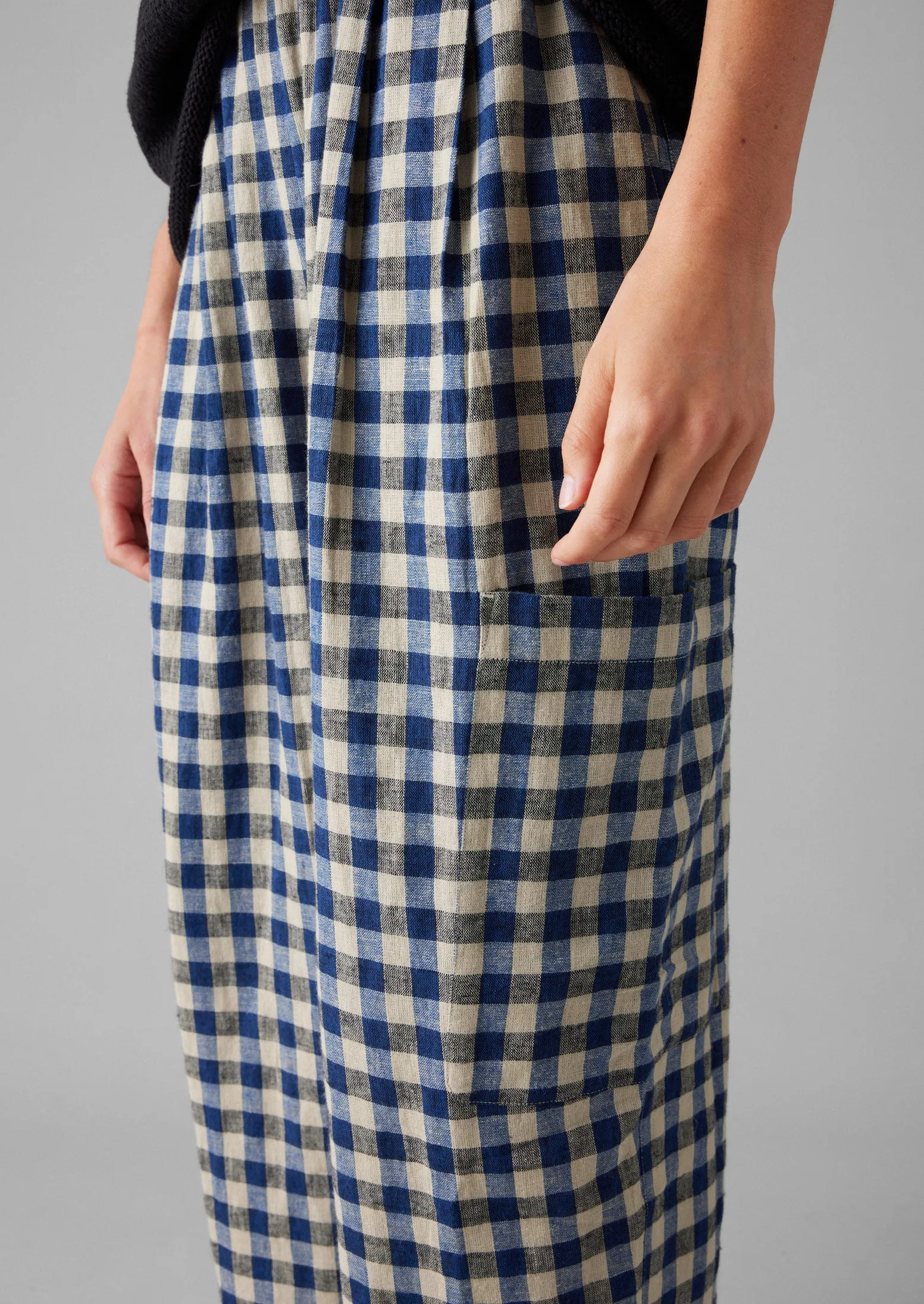 Gingham Linen Patch Pocket Trousers | Denim Blue sold by TOAST product image thumbnail 4