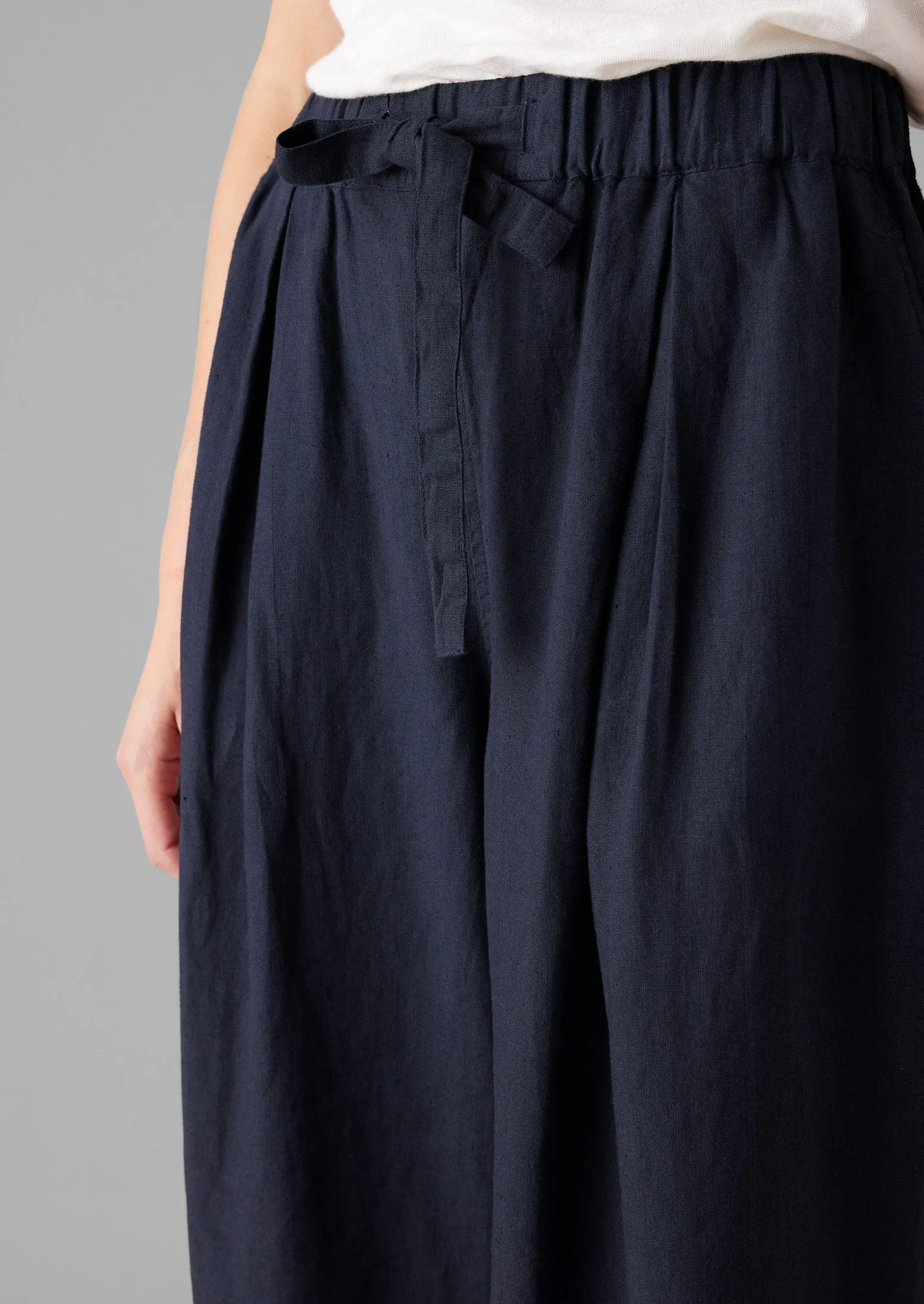 Minako Garment Dyed Linen Trousers | Midnight sold by TOAST product image thumbnail 4