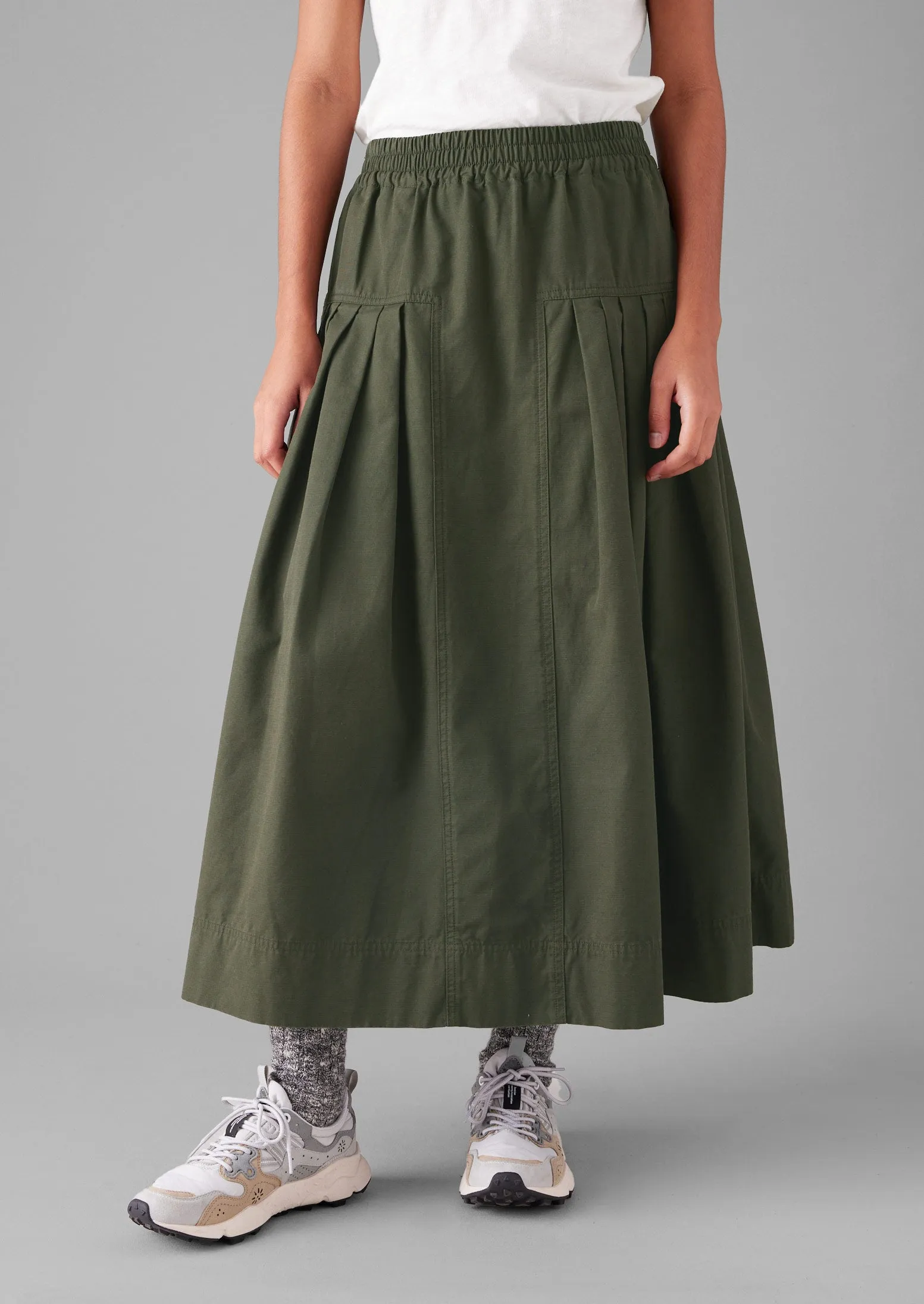 Pleated Organic Cotton Skirt | Duffle Green sold by TOAST product image thumbnail 3