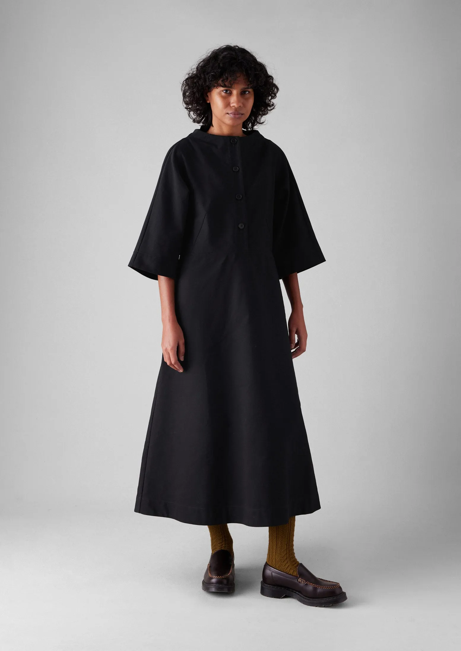 Cotton Linen Twill Smock Dress | Black sold by TOAST product image thumbnail 4