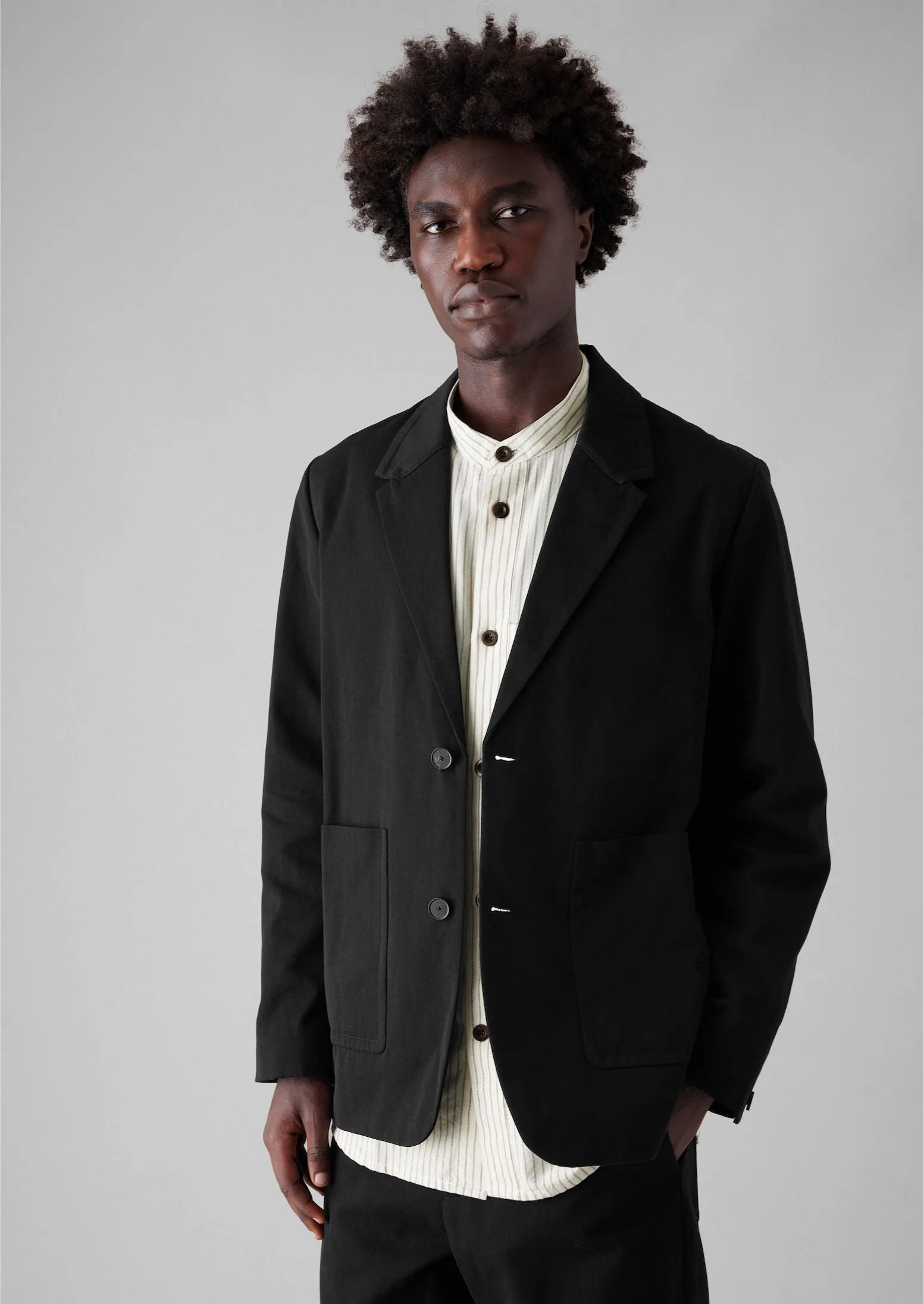 Cotton Linen Twill Low Break Blazer | Black sold by TOAST product image thumbnail 4