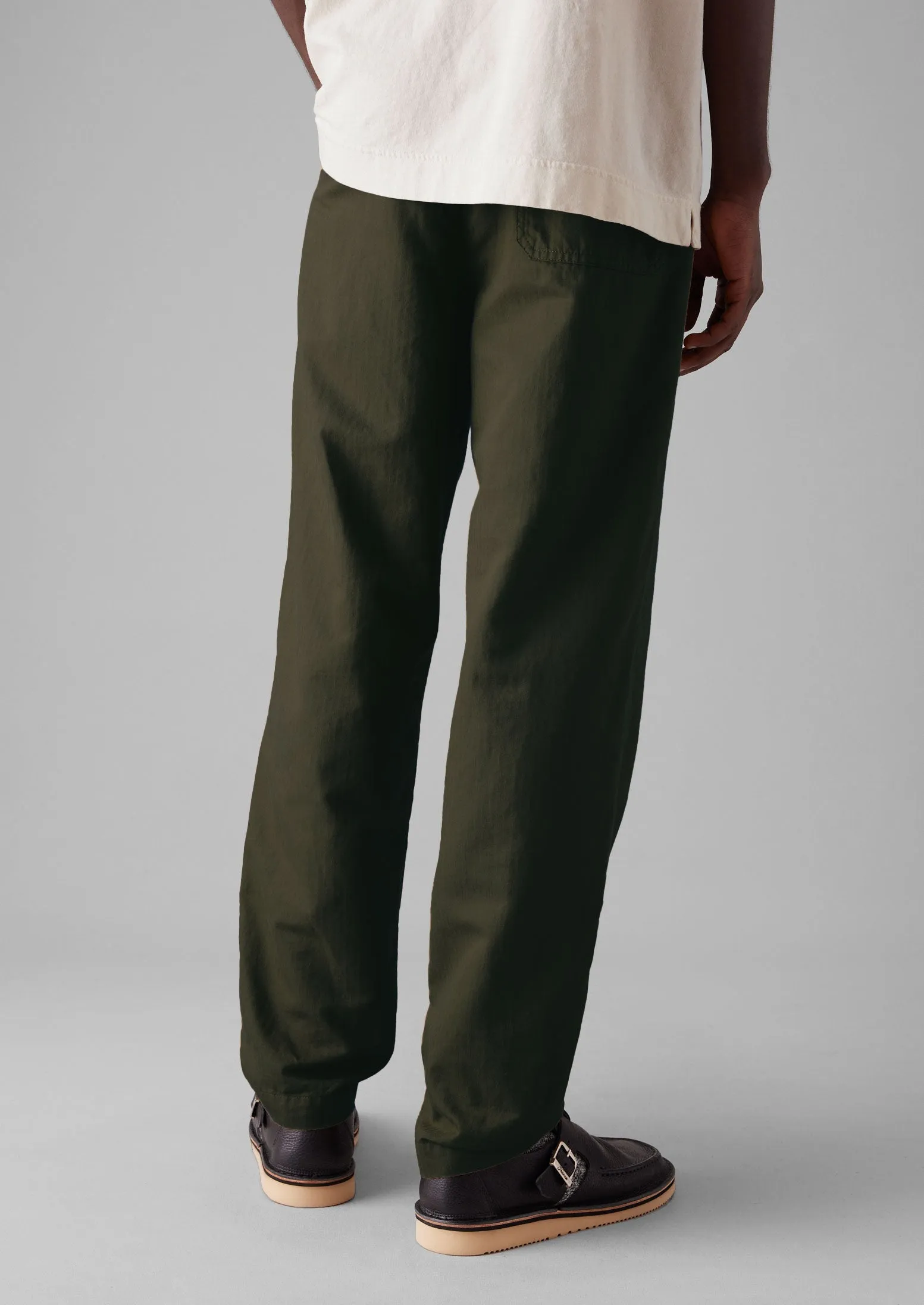 Duncan Cotton Hemp Herringbone Trousers | Forest Green sold by TOAST product image thumbnail 3