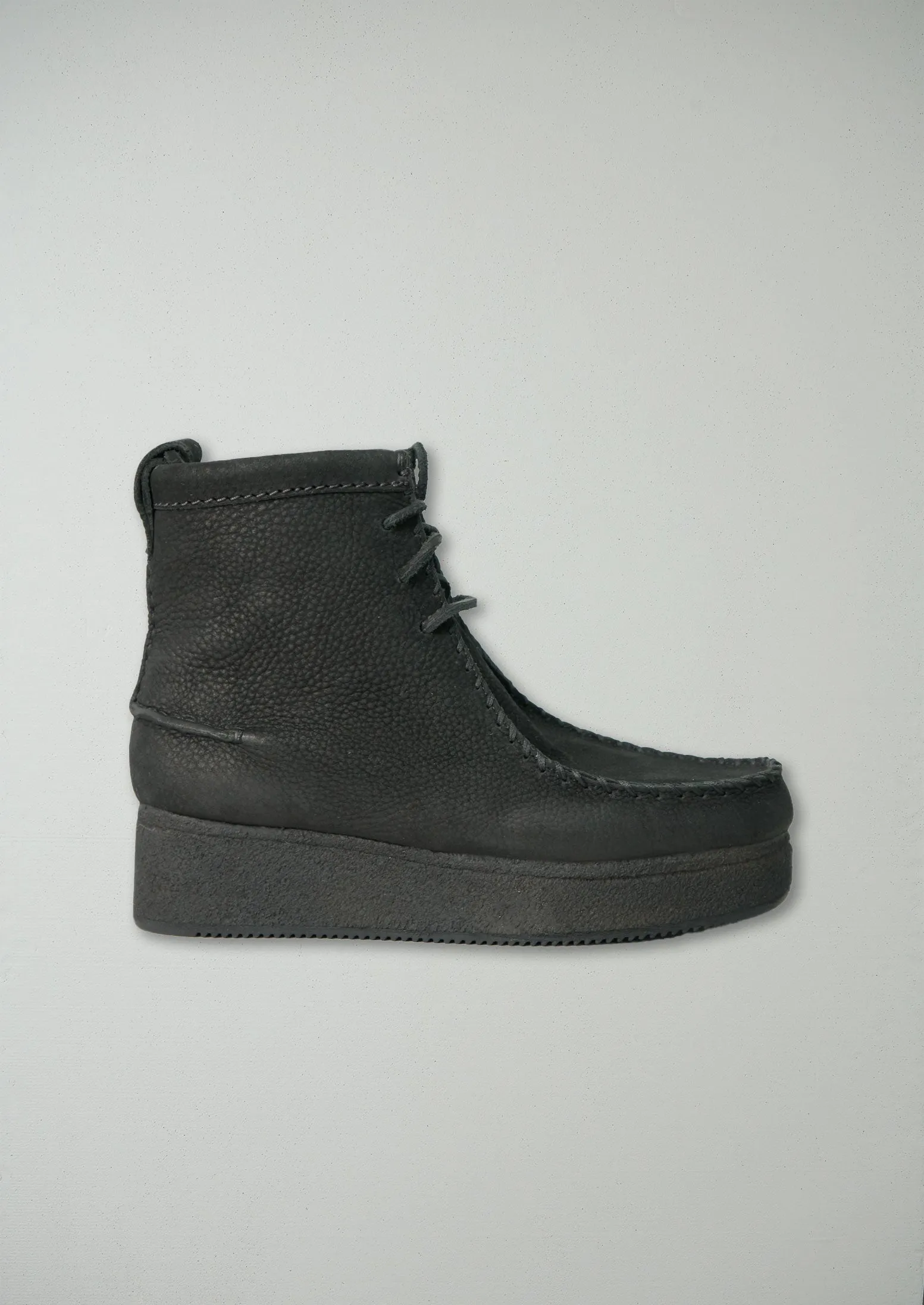 Reworn Clarks Wallabee Craft Boots Size 5 (198) | Black sold by TOAST product image thumbnail 2