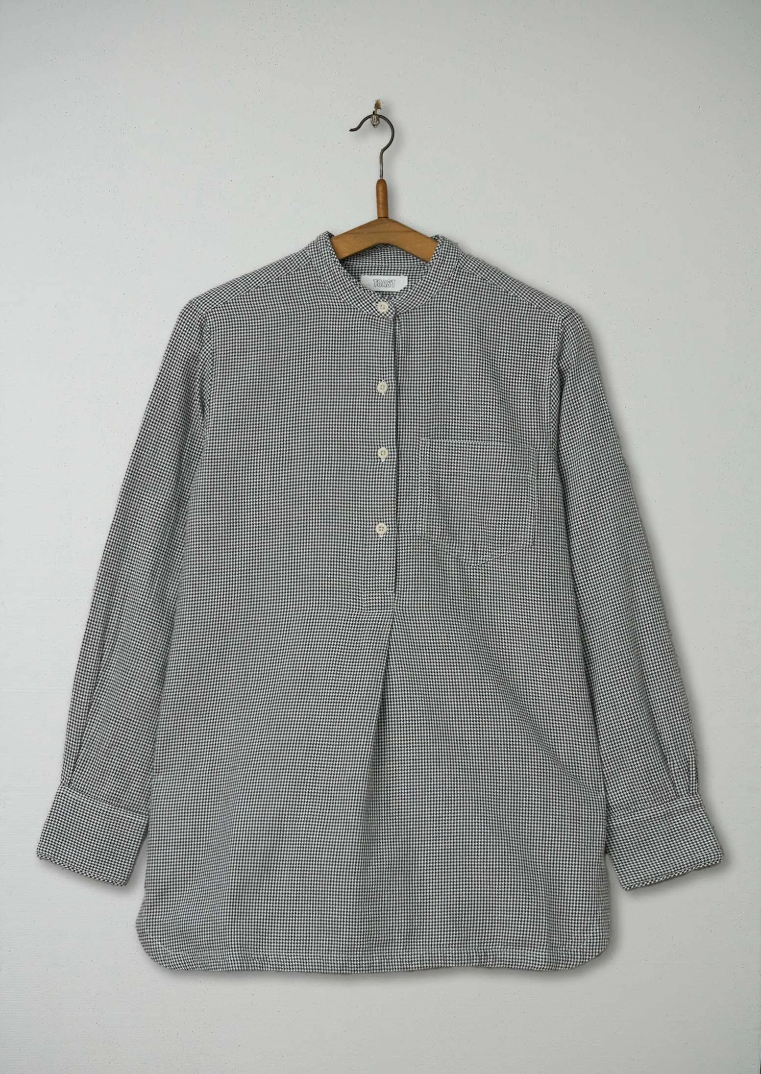 Reworn Dogtooth Cotton Shirt Size 8 (390) | Light Grey sold by TOAST