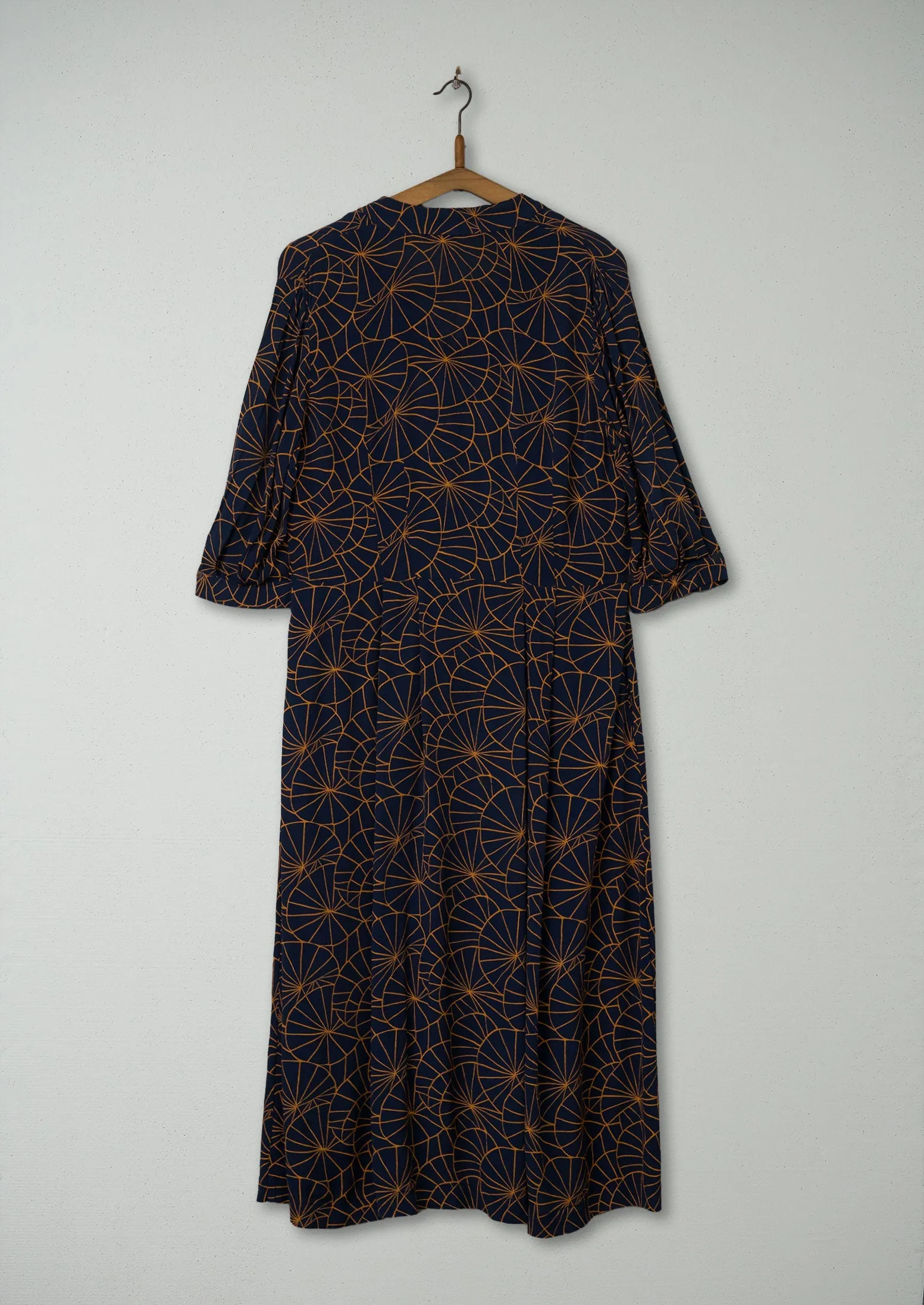 Reworn Mila Dress Size 12 (712) | Navy/Orange sold by TOAST product image thumbnail 2