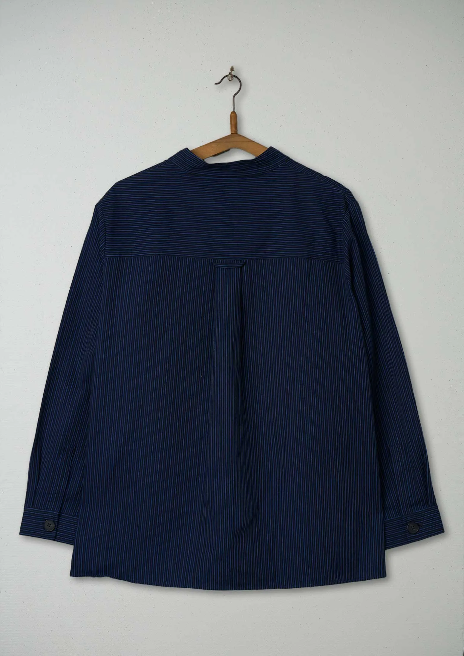 Reworn Cotton Linen Stripe Shirt Size 16 (388) | Dark Blue sold by TOAST product image thumbnail 2