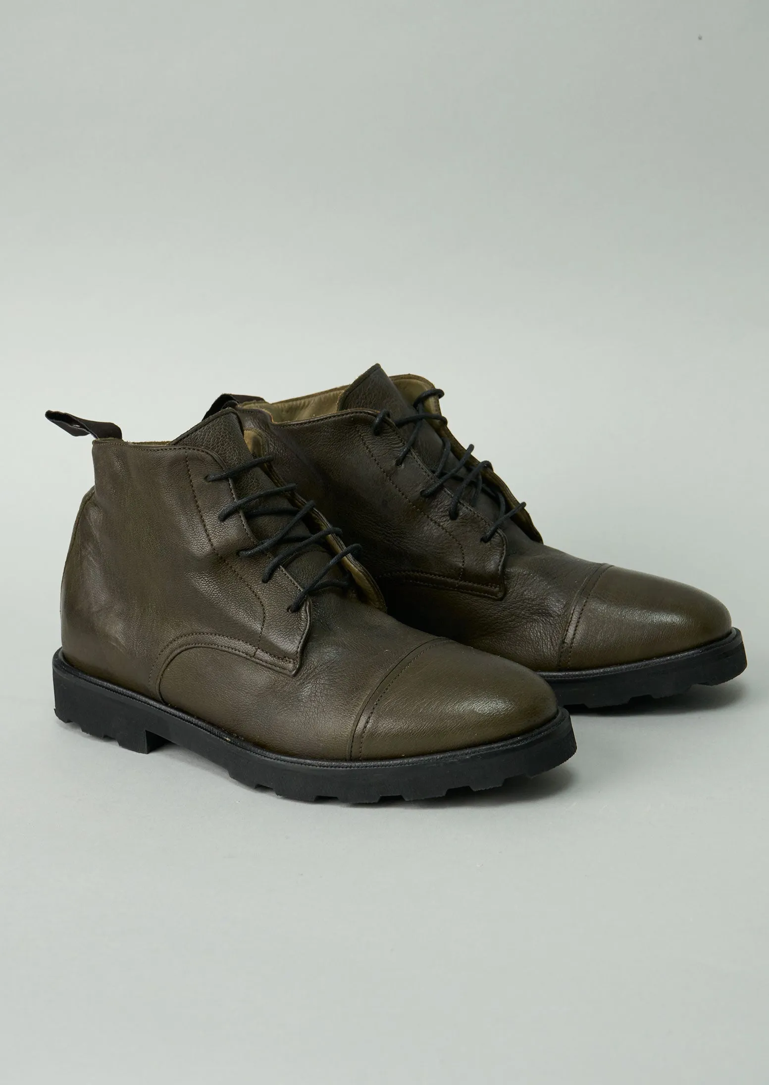 Reworn Sturlini Lace Up Boots Size 37 (202) | Dark Olive sold by TOAST