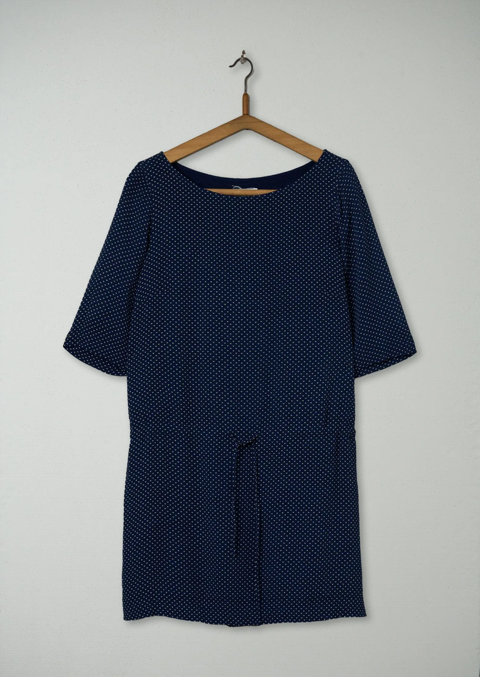 Reworn Dash Dress Size 12 (753) | Navy sold by TOAST