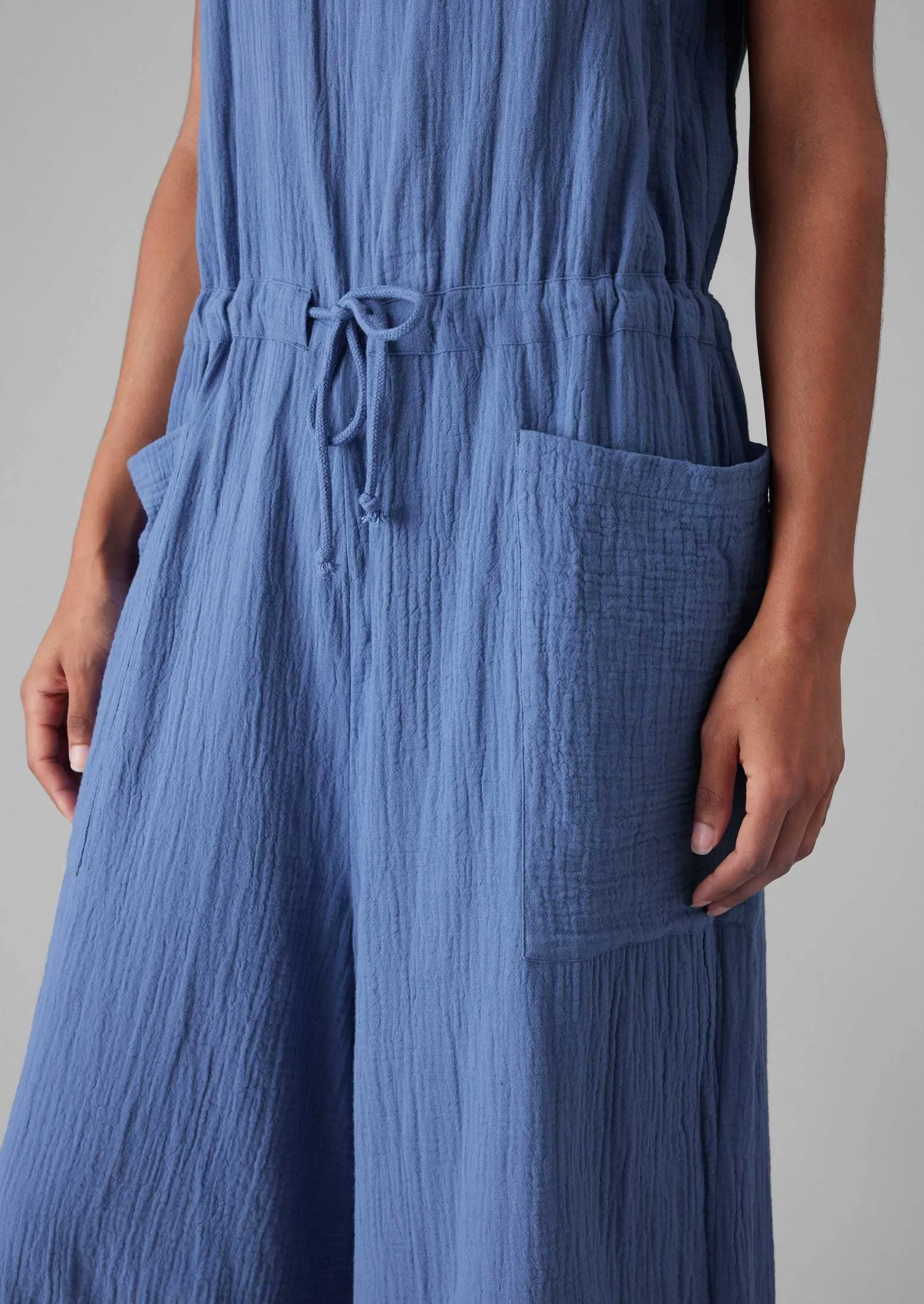 Crinkle Cotton Gauze Jumpsuit | Cornflower sold by TOAST product image thumbnail 4
