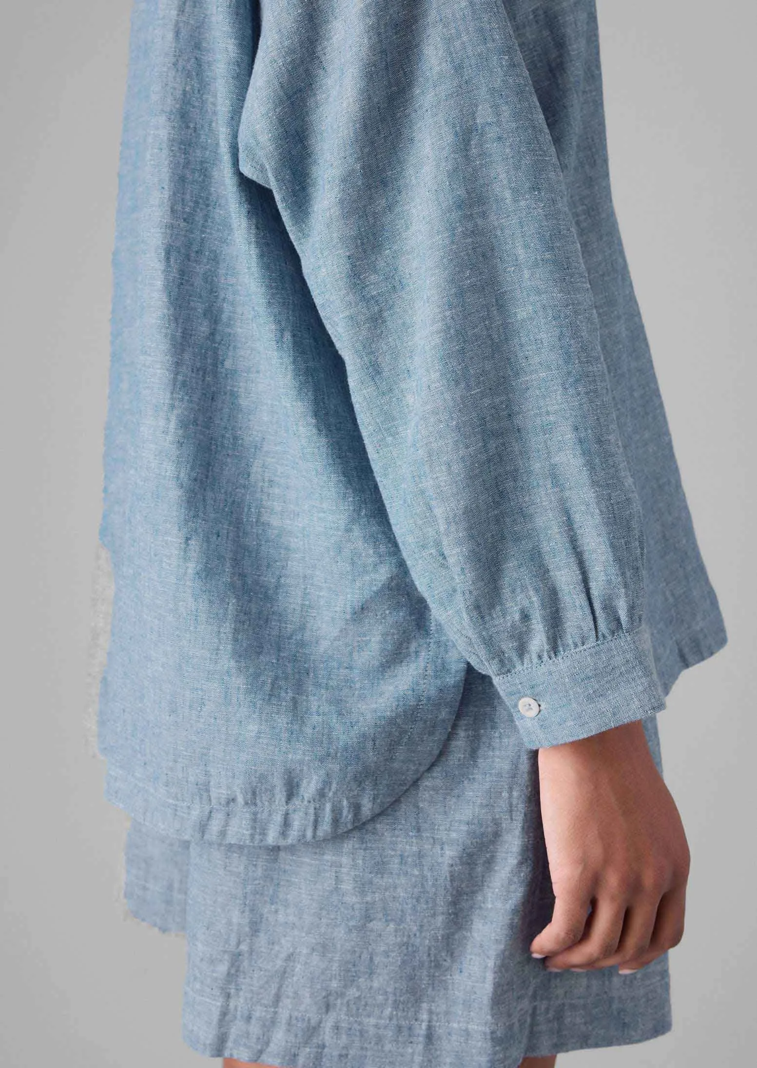Lightweight Linen Cotton Lounge Top | Dusty Blue sold by TOAST product image thumbnail 3