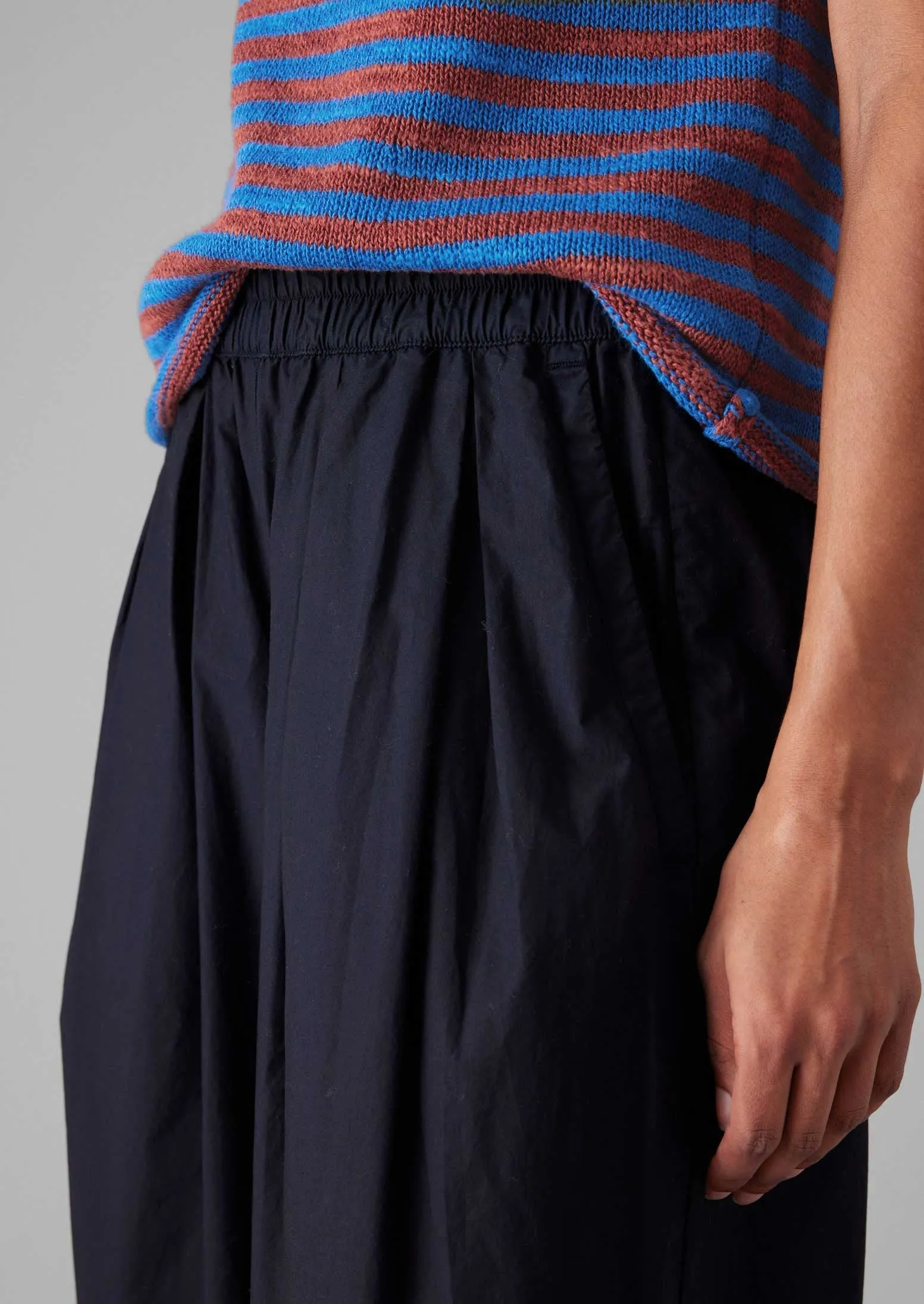 Pleated Cotton Poplin Pull On Trousers | Ink sold by TOAST product image thumbnail 5