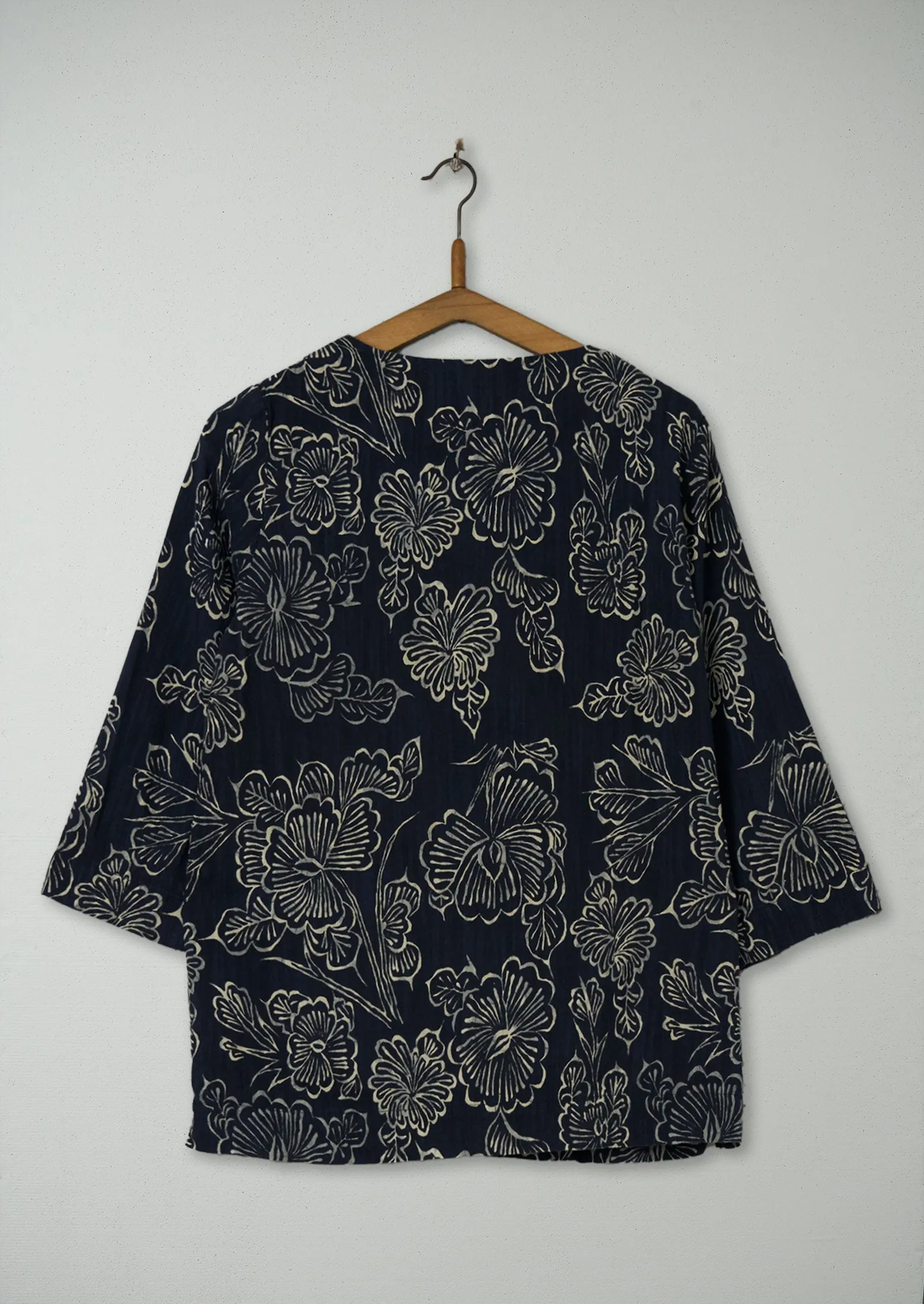 Reworn Batik Print Top Size 12 (433) | Multi sold by TOAST product image thumbnail 2