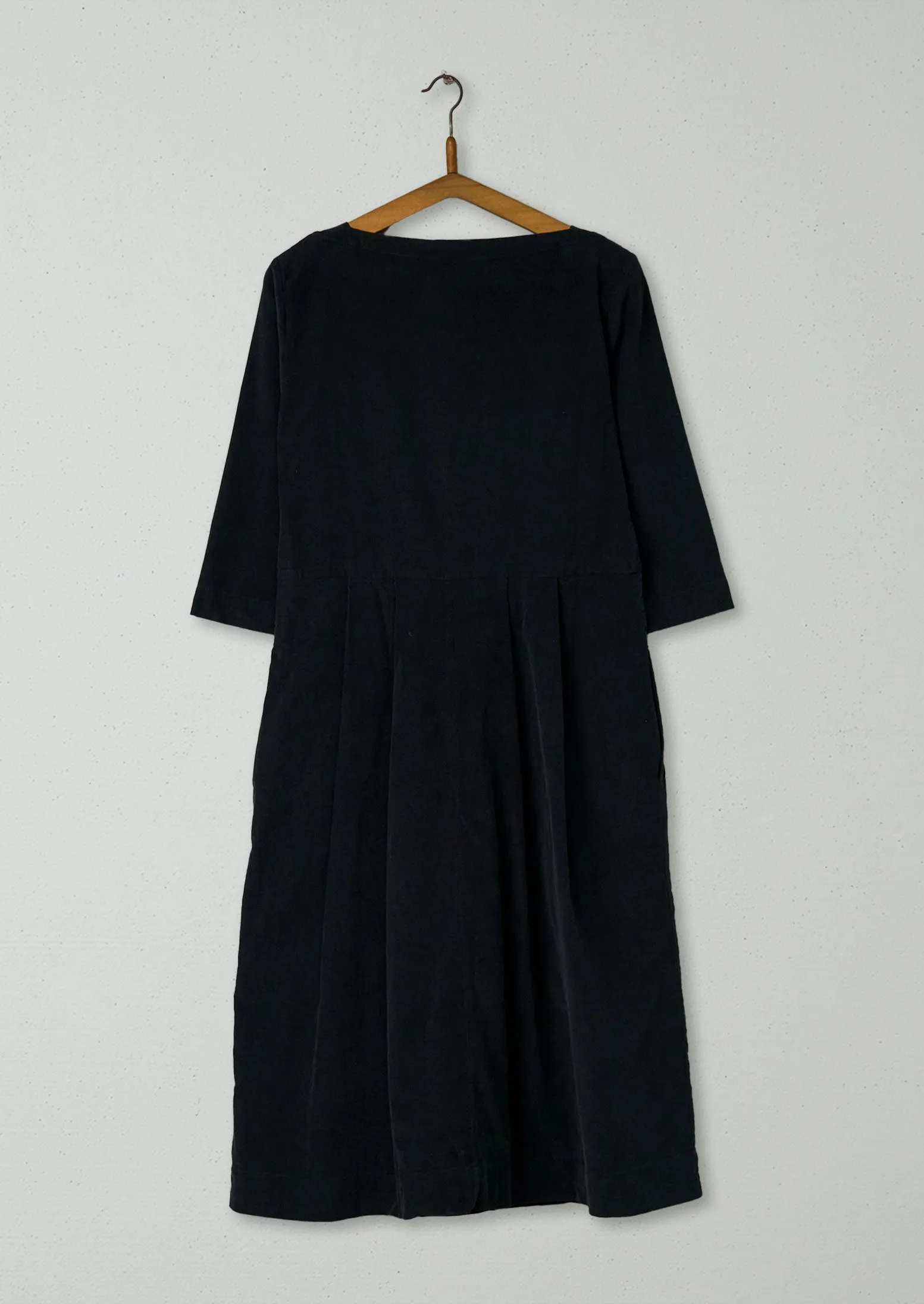 Reworn Needlecord Dress Size 8 (821) | Slate sold by TOAST product image thumbnail 2