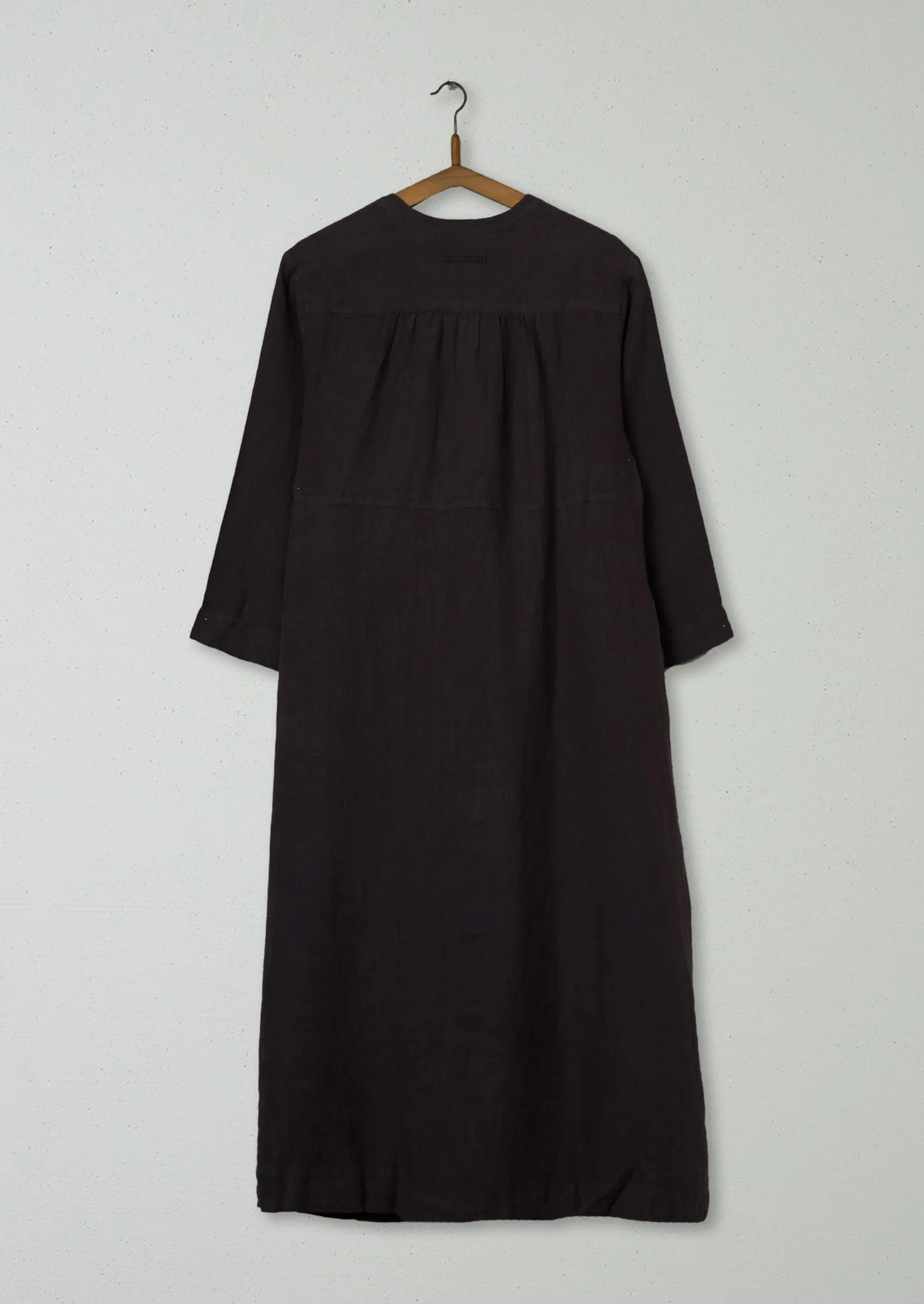 Reworn Gathered Linen Dress Size L (841) | Charcoal sold by TOAST product image thumbnail 2