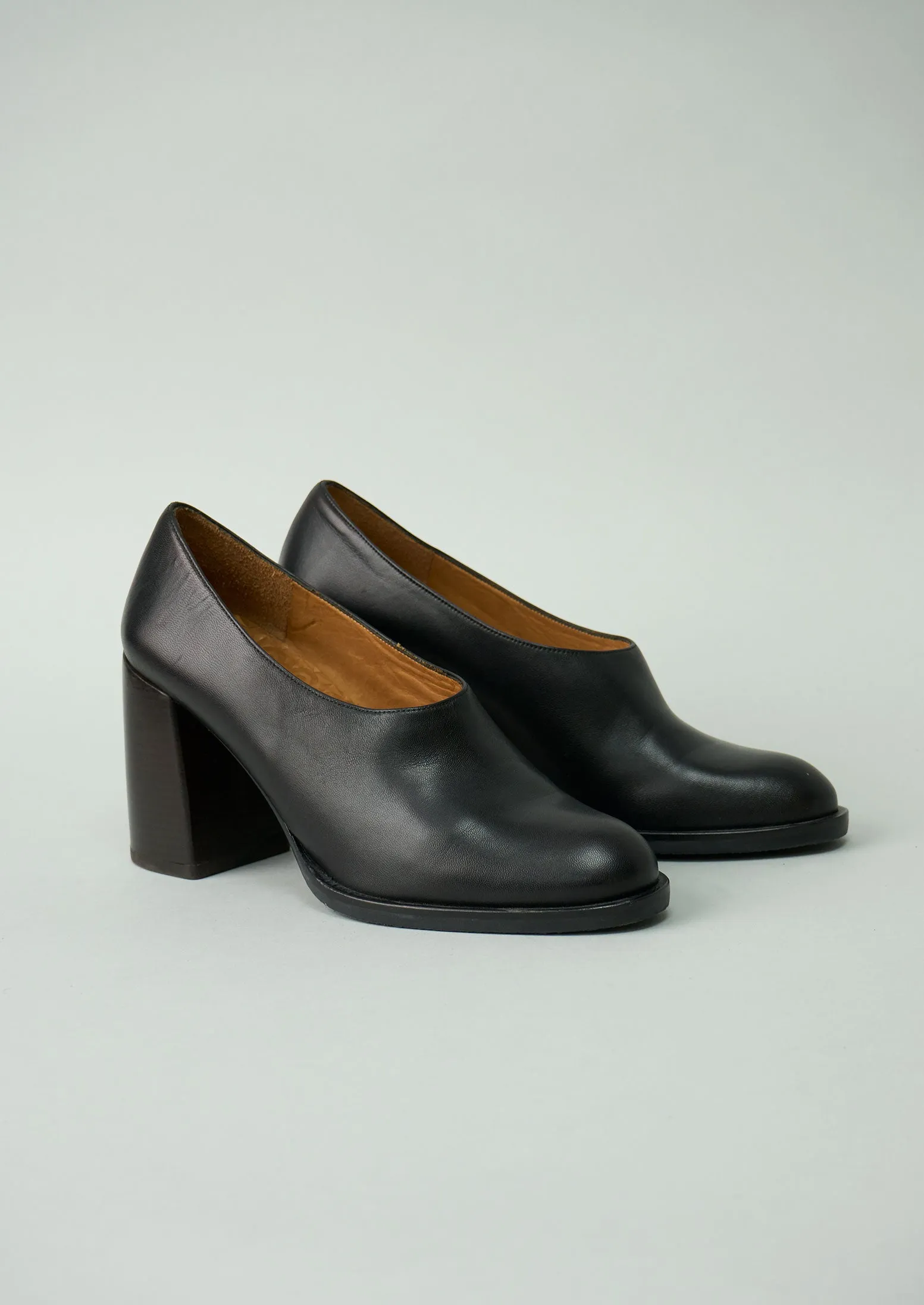 Reworn Chie Mihara Block Heel Shoes Size 38 (251) | Black sold by TOAST