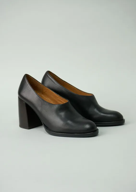 Reworn Chie Mihara Block Heel Shoes Size 39 (252) | Black sold by TOAST