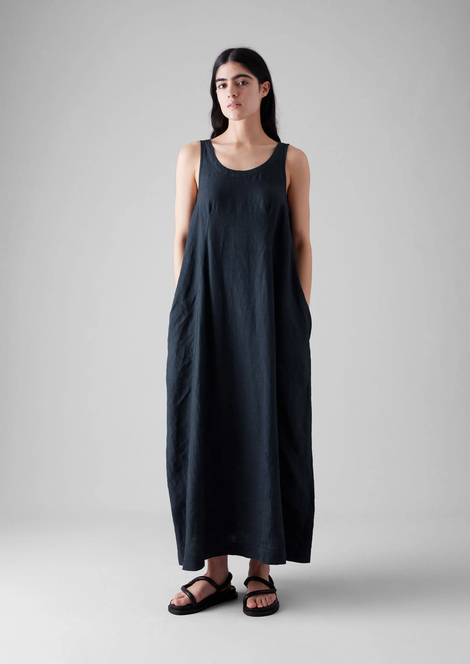Garment Dyed Linen Easy Dress | Midnight sold by TOAST product image thumbnail 2