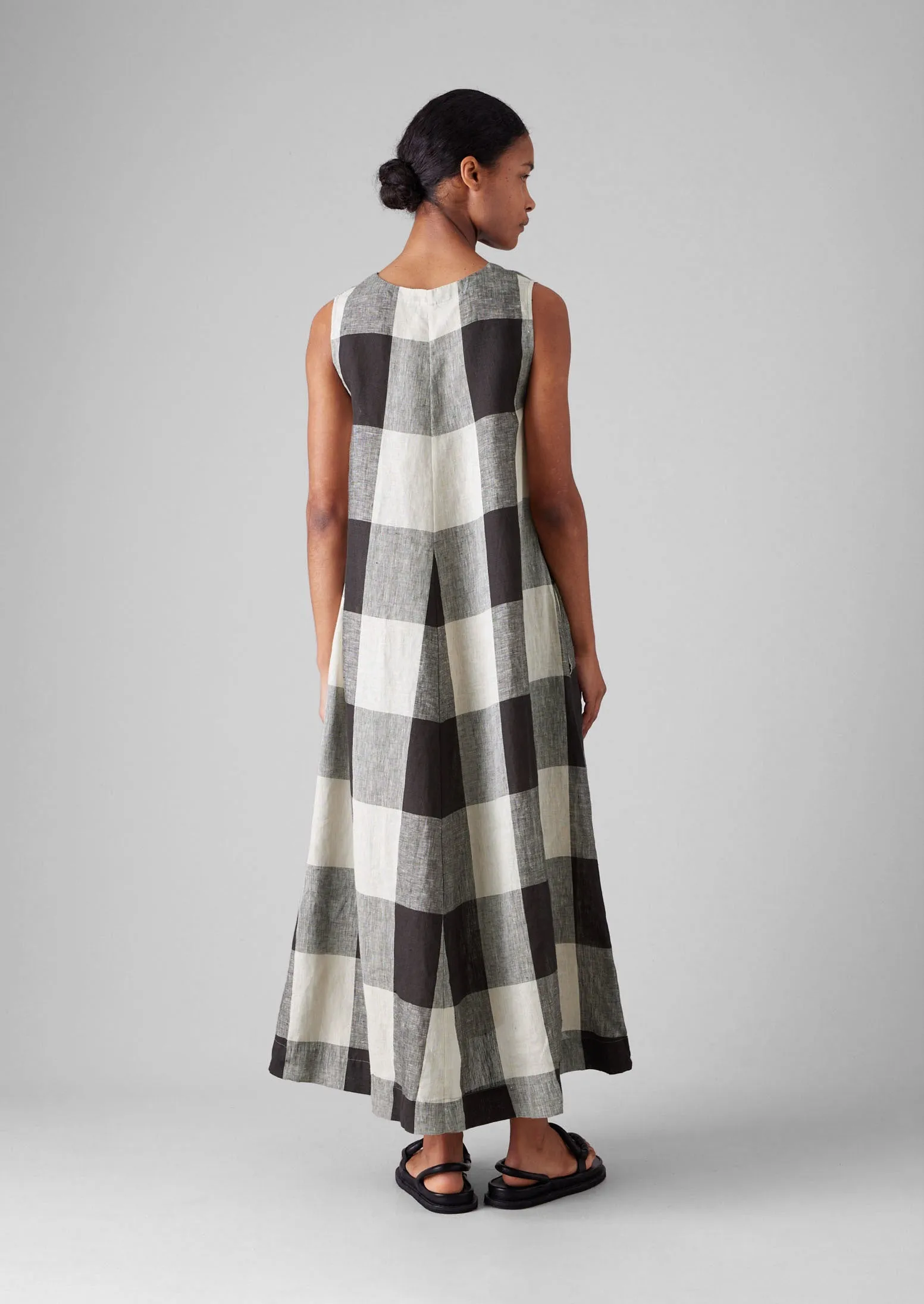 Macro Gingham Lightweight Linen Dress | Ecru/Charcoal sold by TOAST product image thumbnail 4