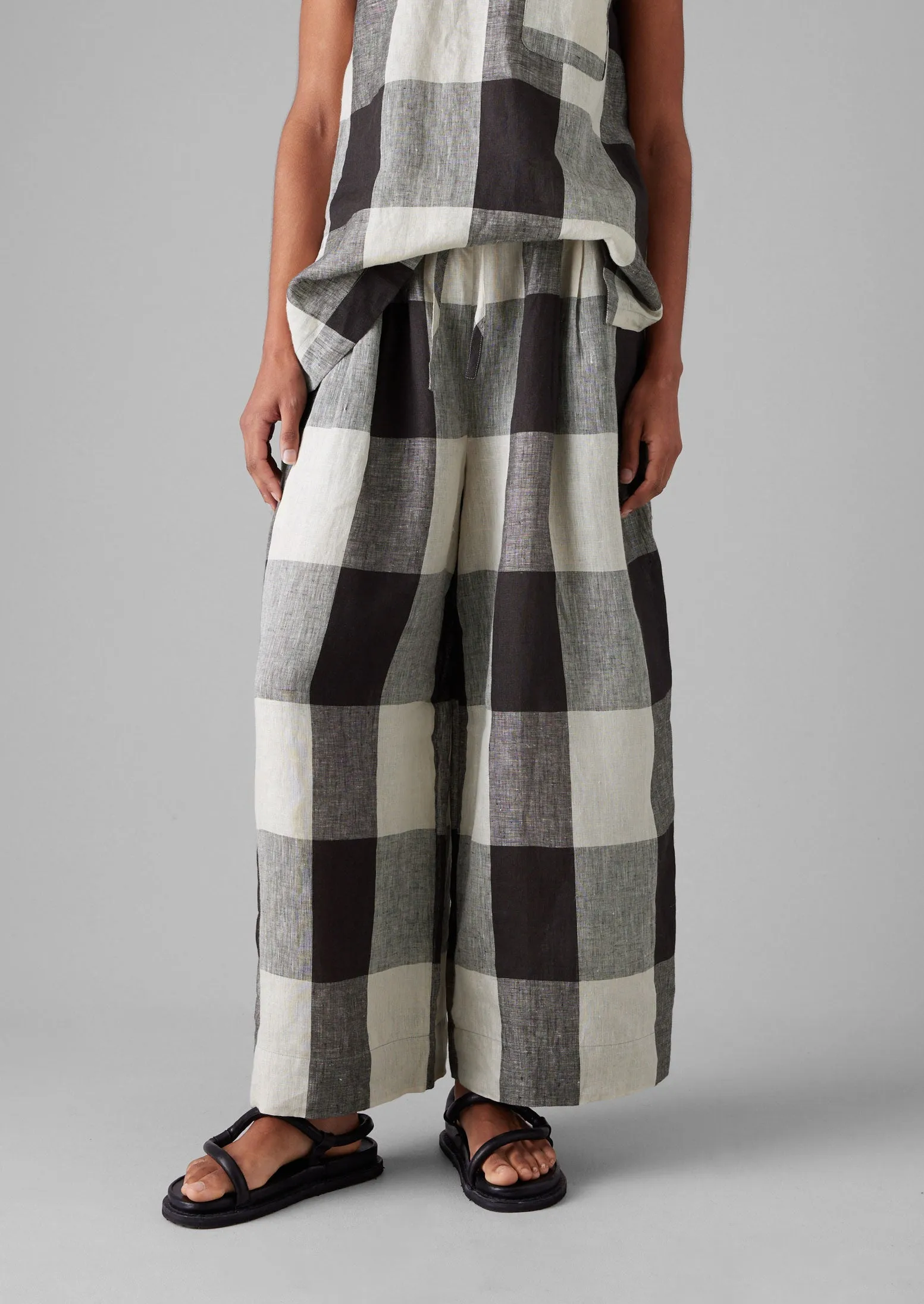 Macro Gingham Lightweight Linen Tank | Ecru/Charcoal sold by TOAST product image thumbnail 5