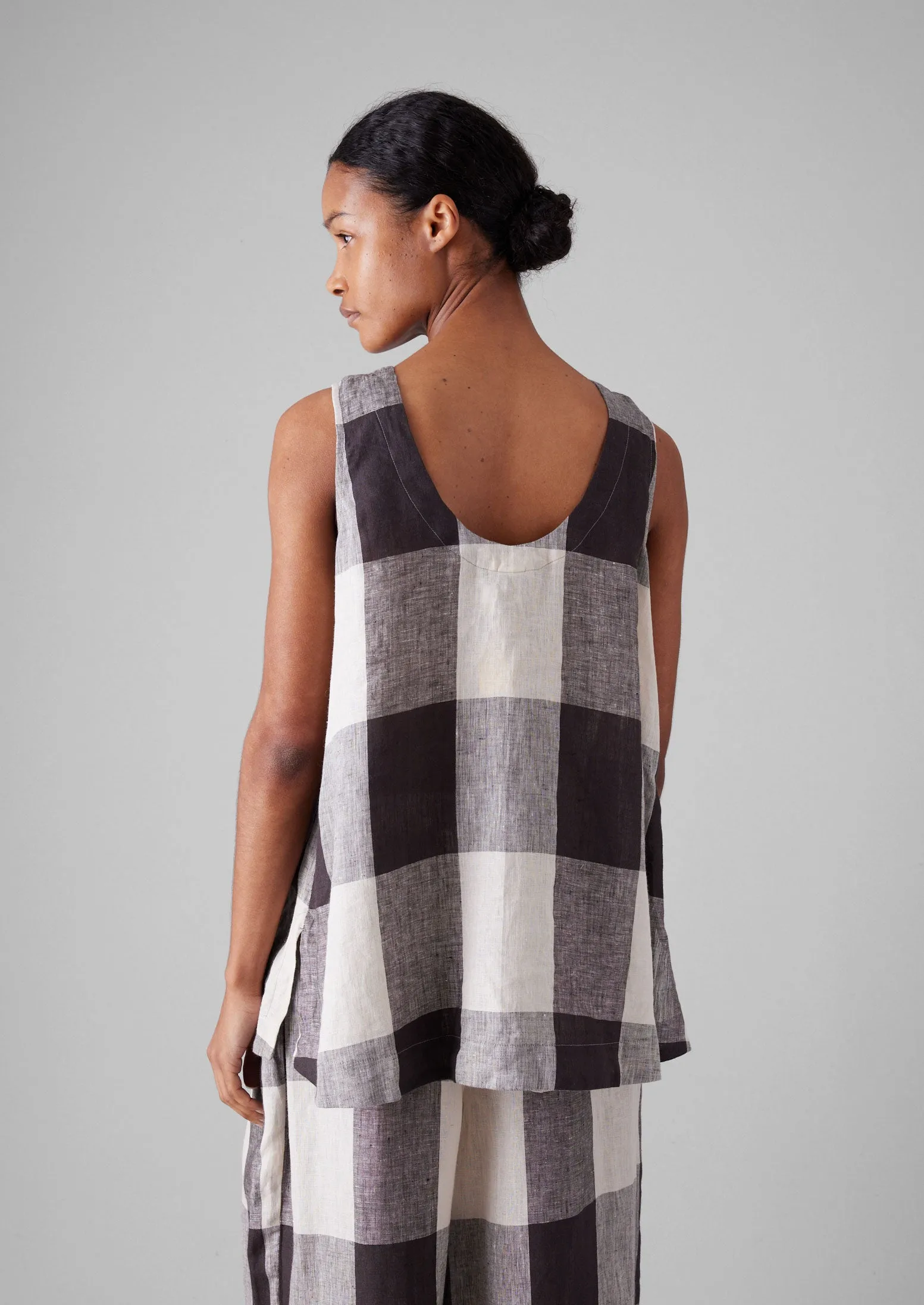 Macro Gingham Lightweight Linen Tank | Ecru/Charcoal sold by TOAST product image thumbnail 4