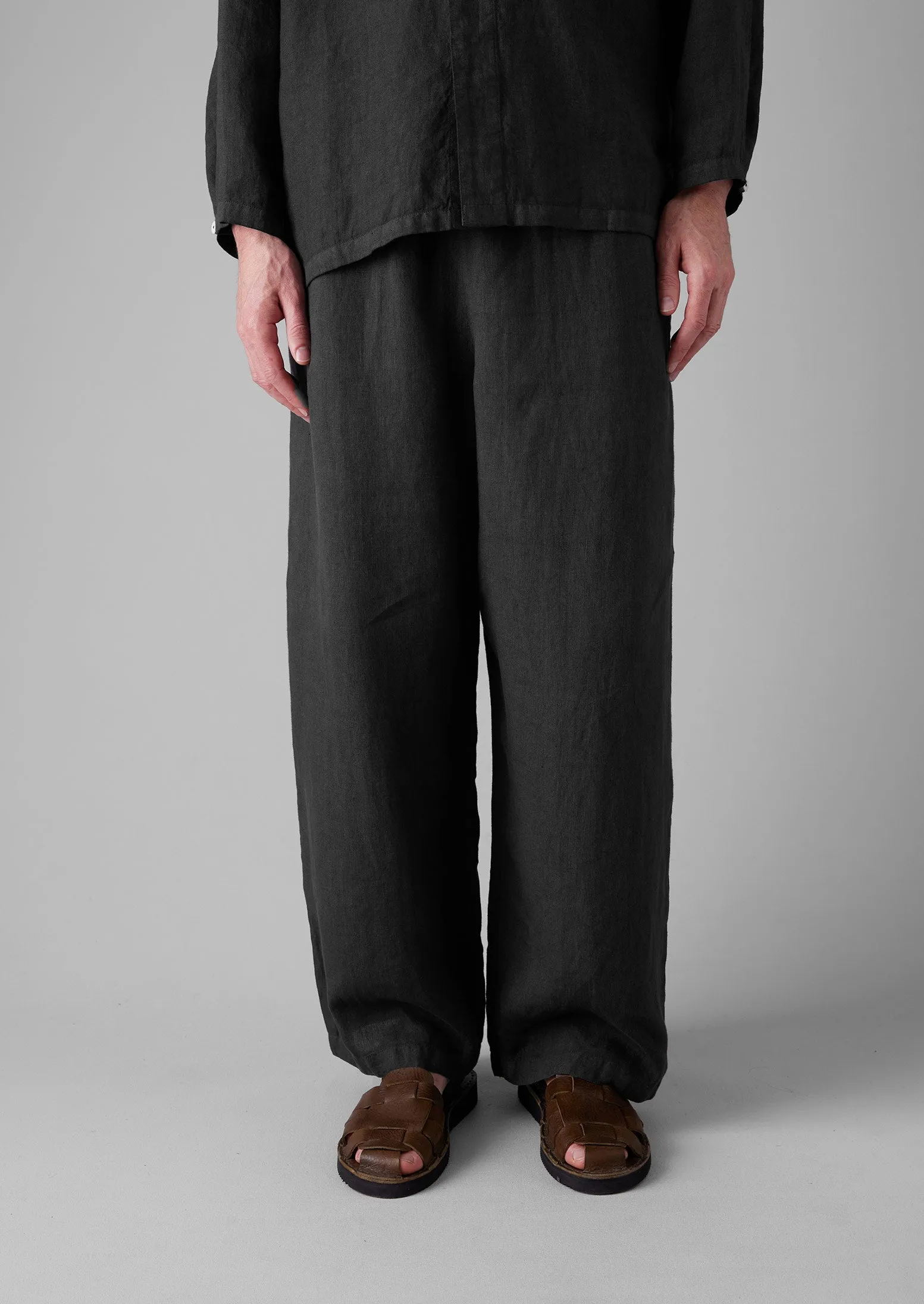 Garment Dyed Linen Drawstring Trousers | Black Pepper sold by TOAST product image thumbnail 3