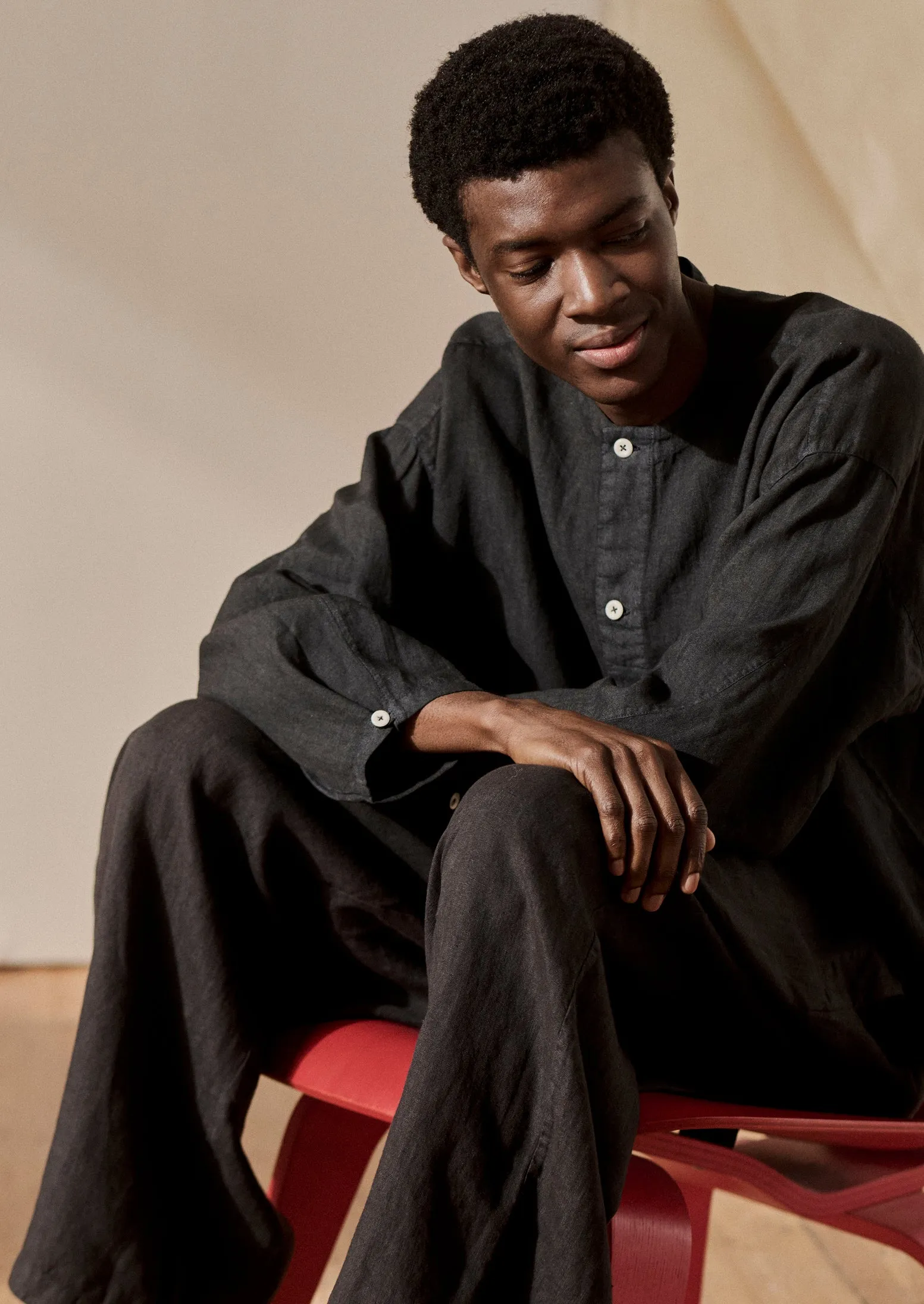 Garment Dyed Linen Collarless Shirt | Black Pepper sold by TOAST product image thumbnail 4