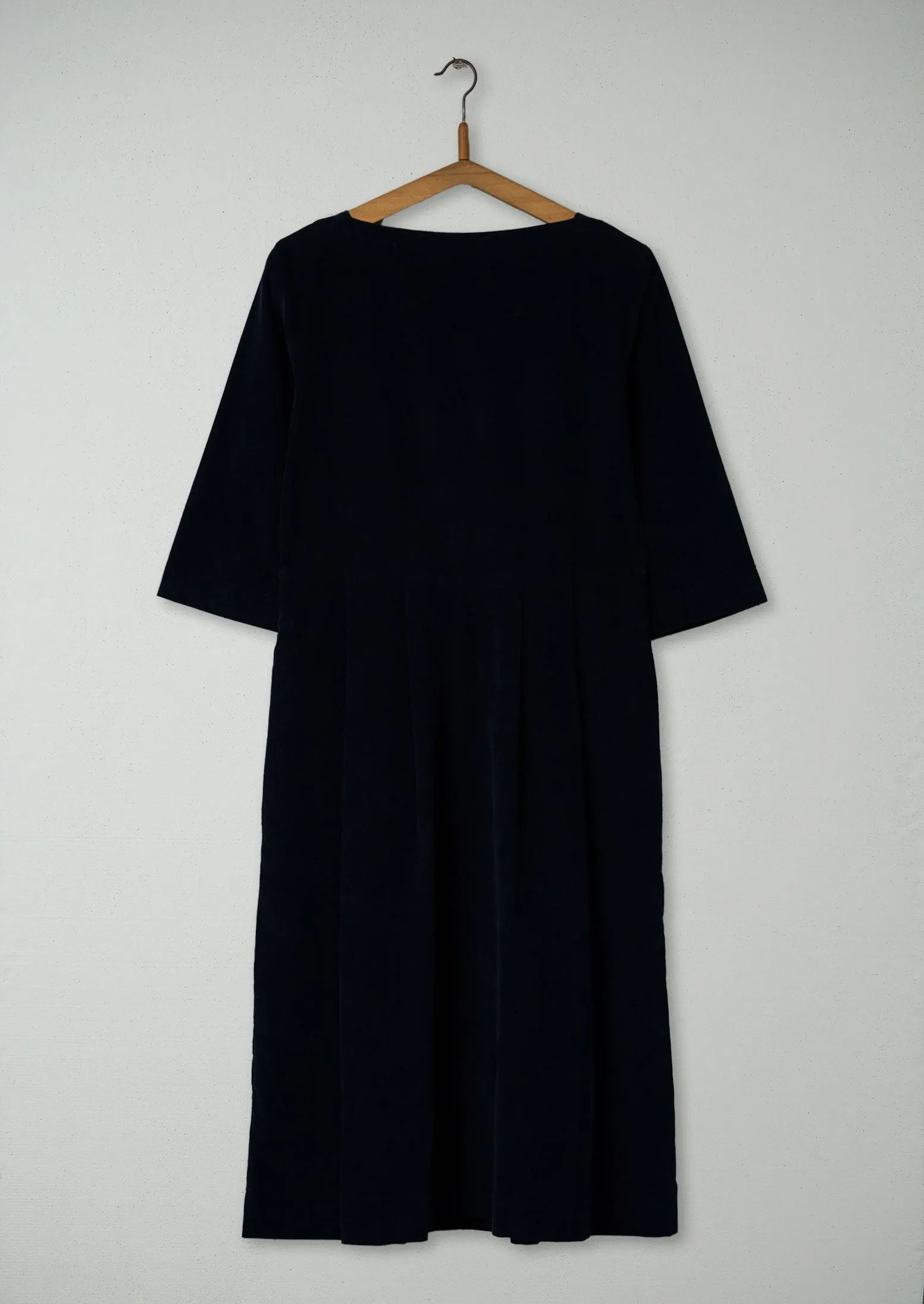 Reworn Needlecord Pleated Dress Size 6 (911) | Blazer Navy sold by TOAST product image thumbnail 2