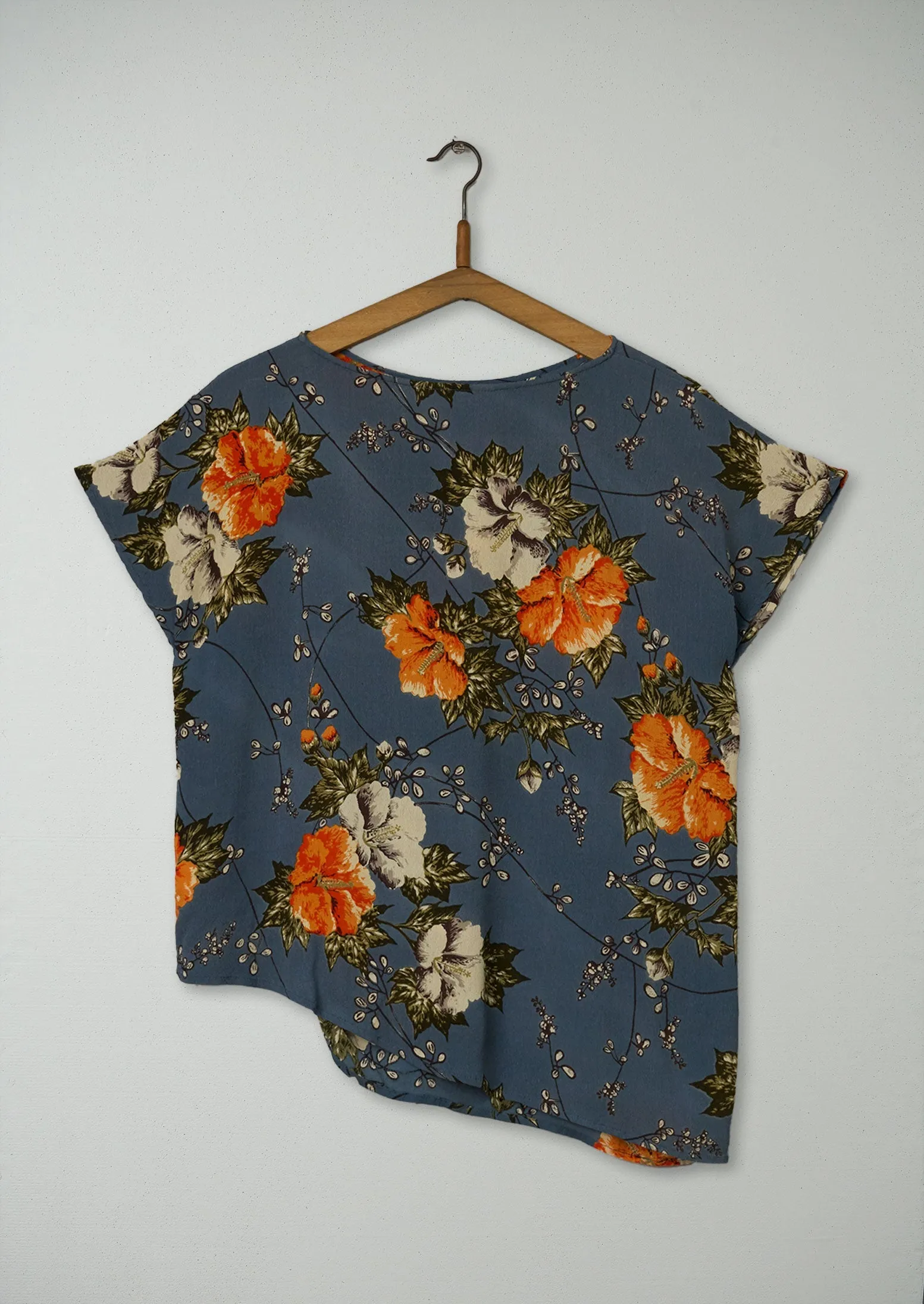 Reworn Suzu Top Size 14 (484) | Multi sold by TOAST product image thumbnail 2