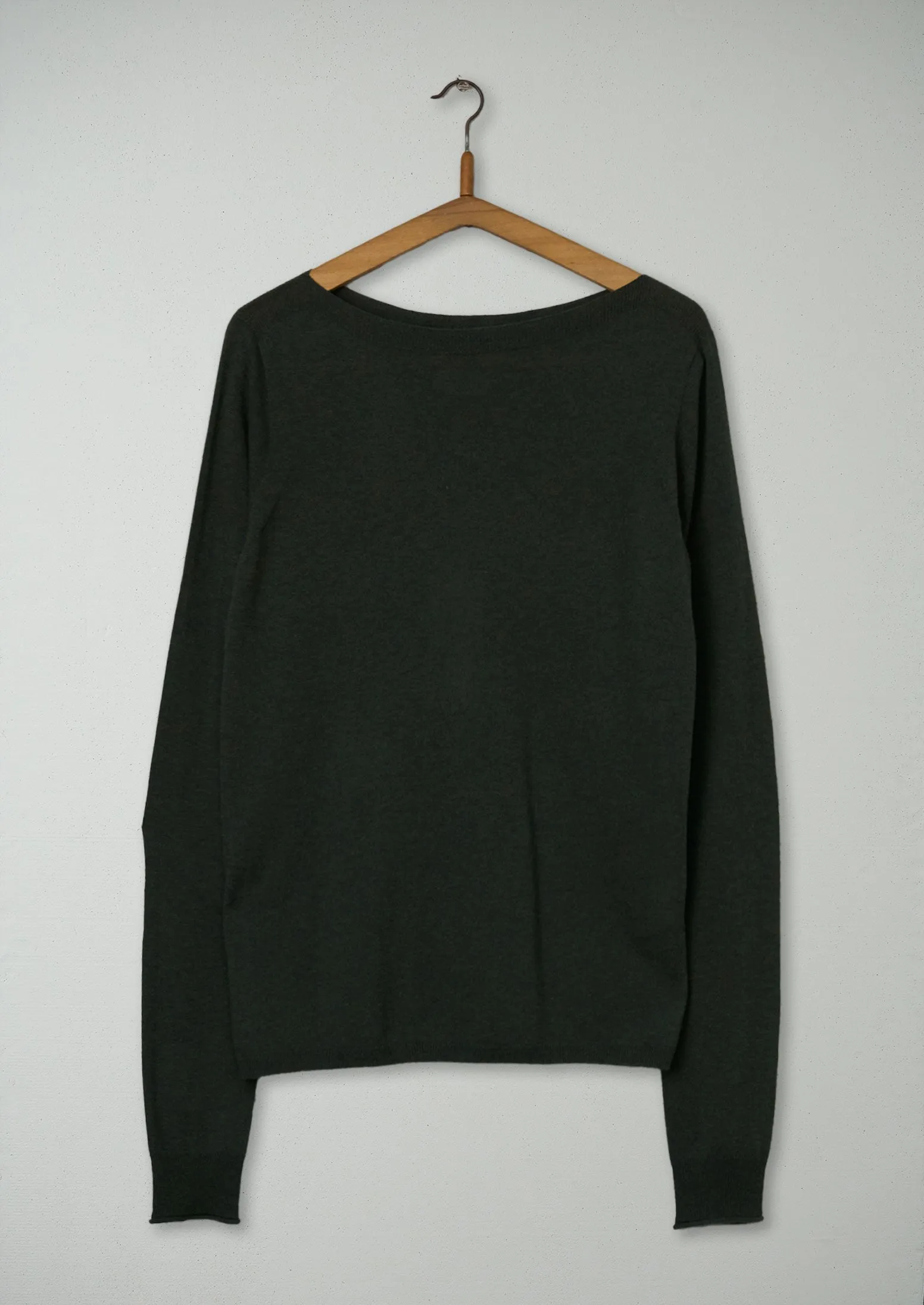 Reworn Wool Cashmere Sweater Size L (338) | Green Olive sold by TOAST