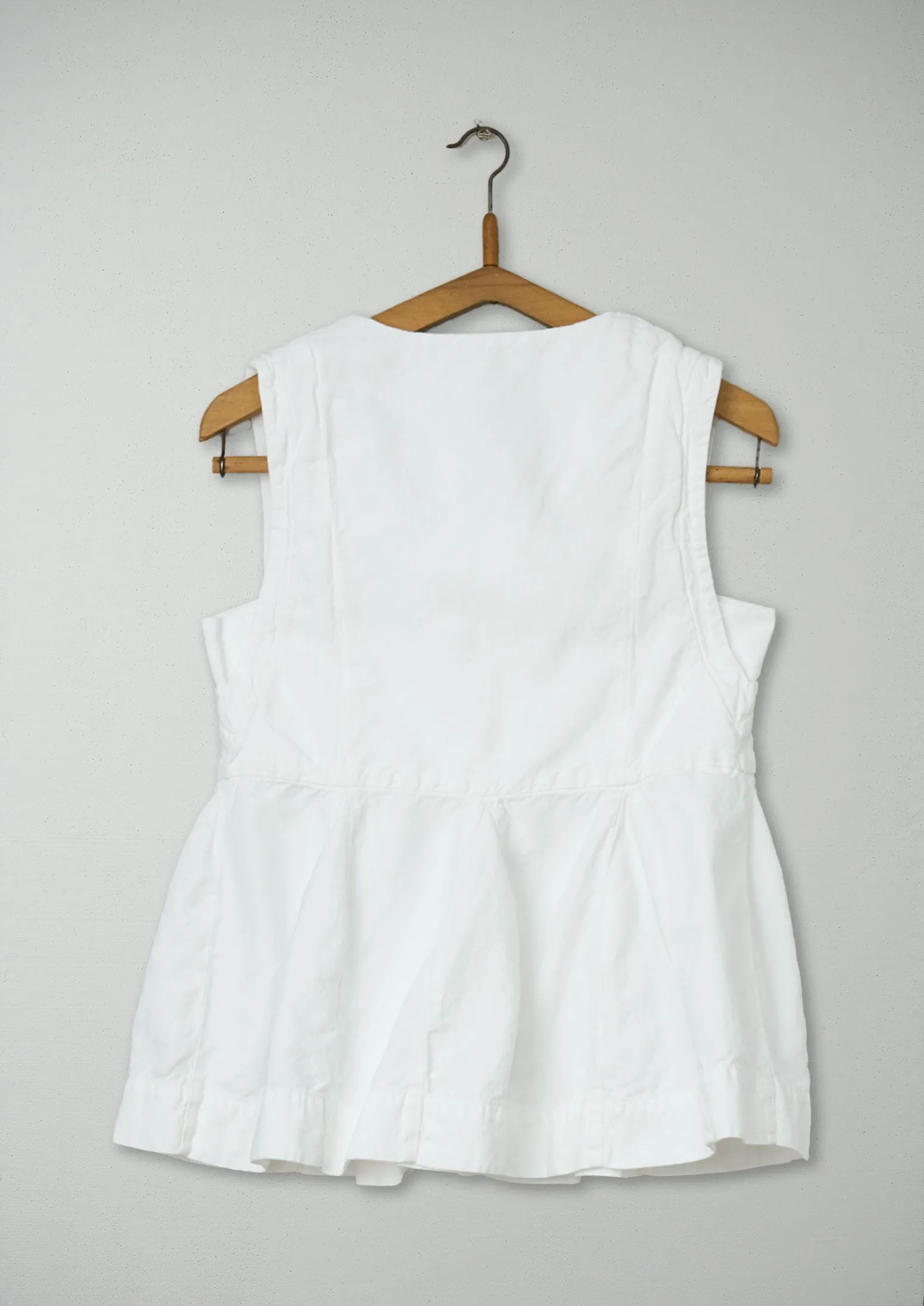 Reworn Cotton Linen Pleat Top Size 6 (472) | White sold by TOAST product image thumbnail 2